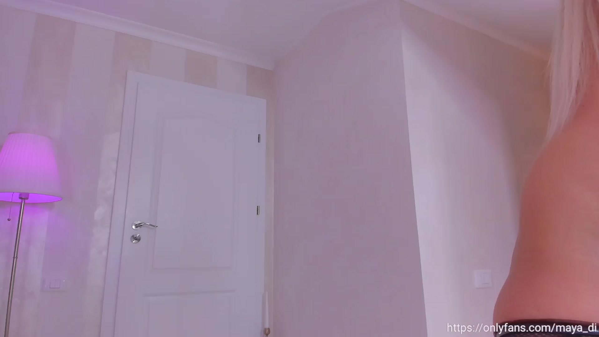 Gallery image thumbnail from Maya_Di's myfreecams stream on, 03/22/2024, 24:43 image 18 of 20