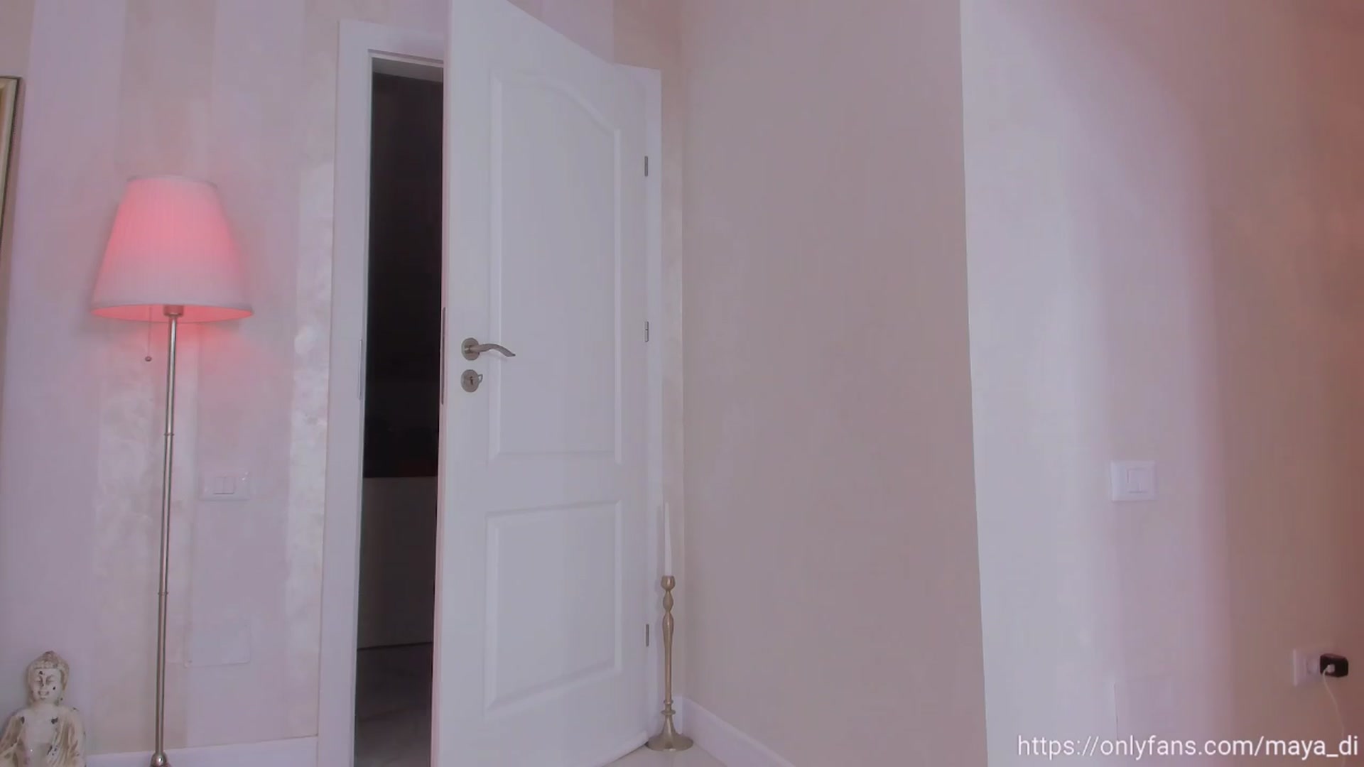 Gallery image thumbnail from Maya_Di's myfreecams stream on, 03/27/2024, 22:24 image 5 of 20