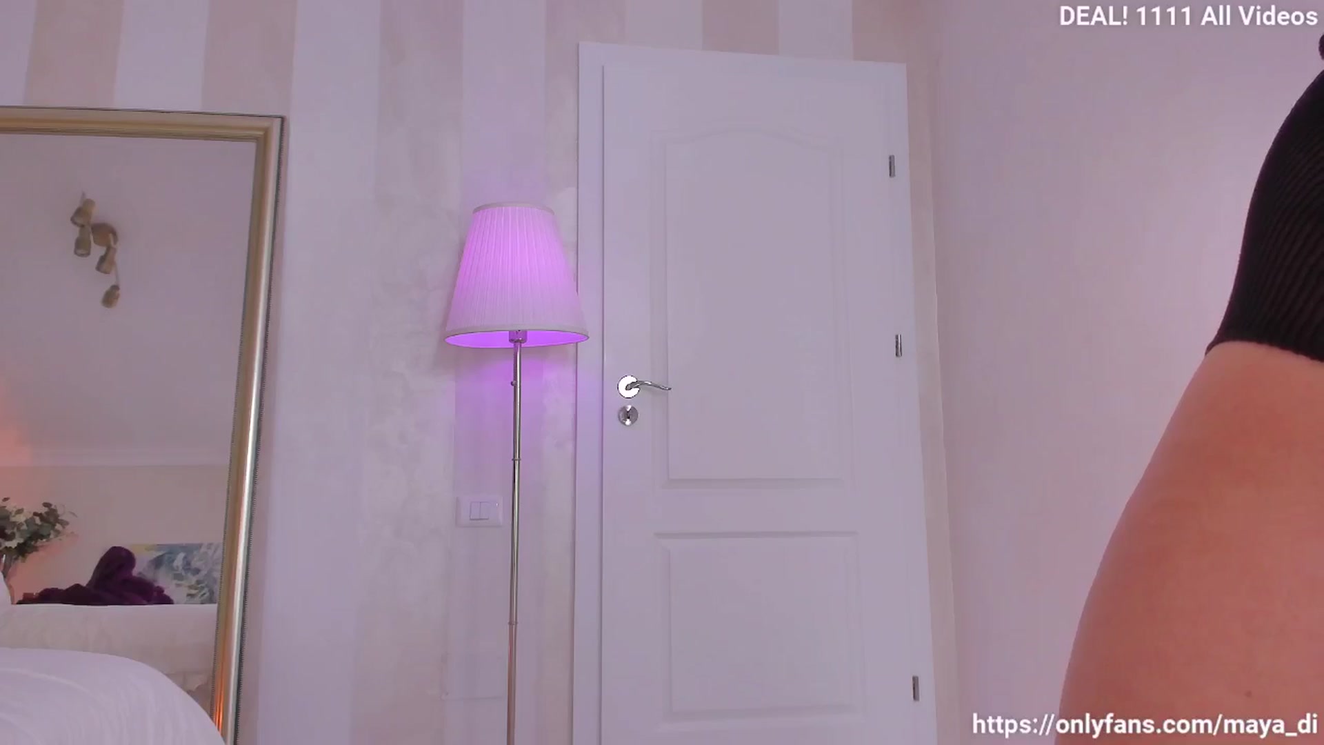 Gallery image thumbnail from Maya_Di's myfreecams stream on, 05/03/2024, 23:03 image 14 of 20