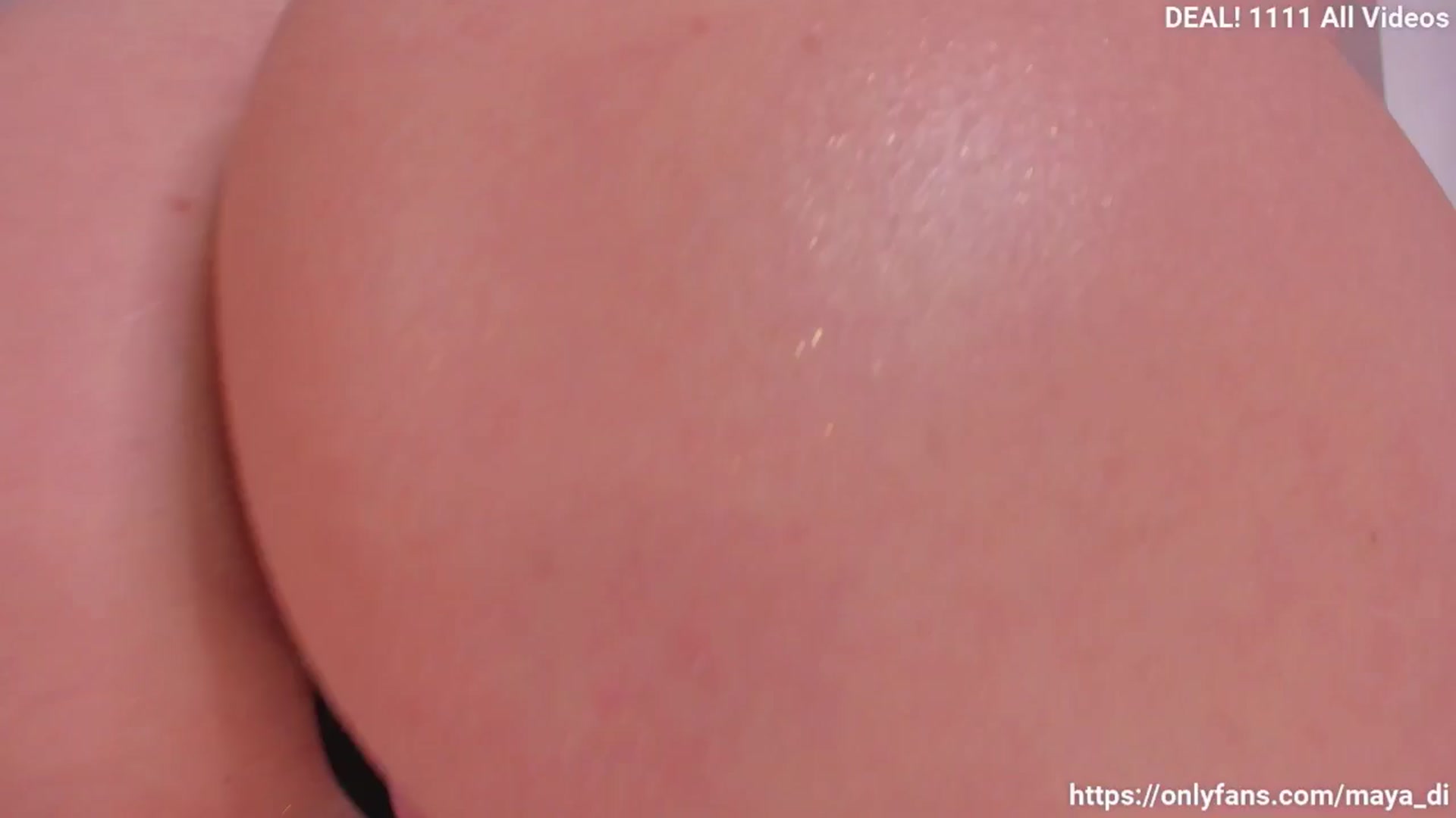 Gallery image thumbnail from Maya_Di's myfreecams stream on, 05/09/2024, 23:40 image 9 of 20