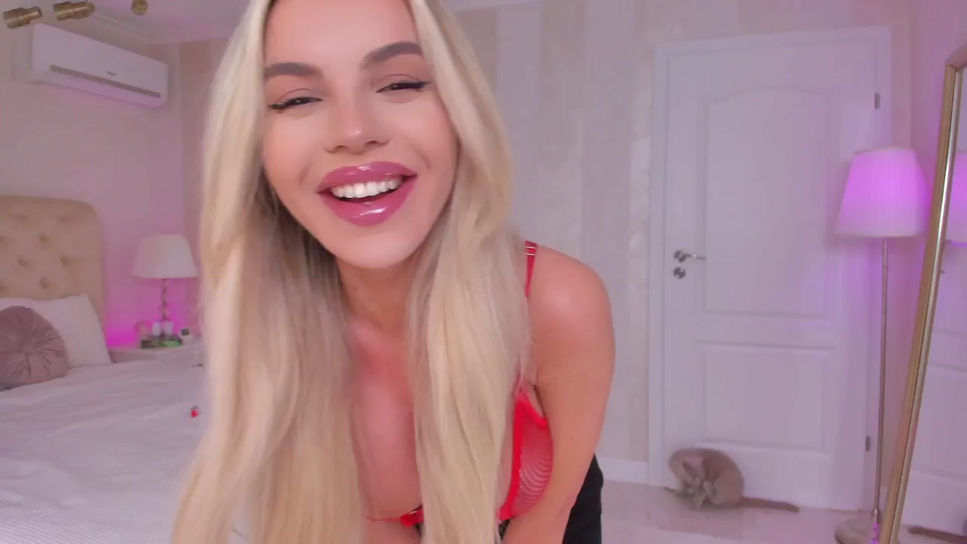 Gallery image thumbnail from Maya_Di's myfreecams stream on, 11/17/2024, 01:00 image 1 of 20
