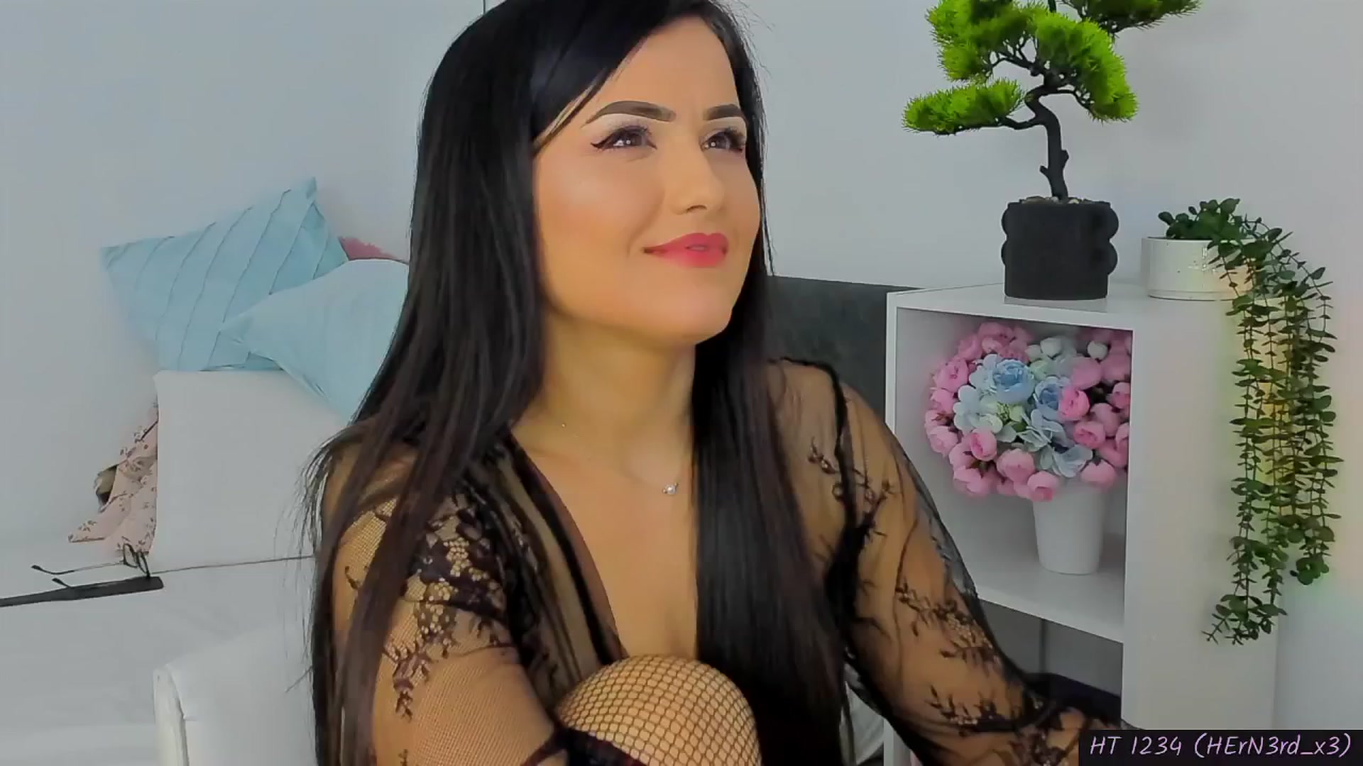 Gallery image thumbnail from Mayaaa's myfreecams stream on, 03/03/2025, 18:11 image 9 of 20