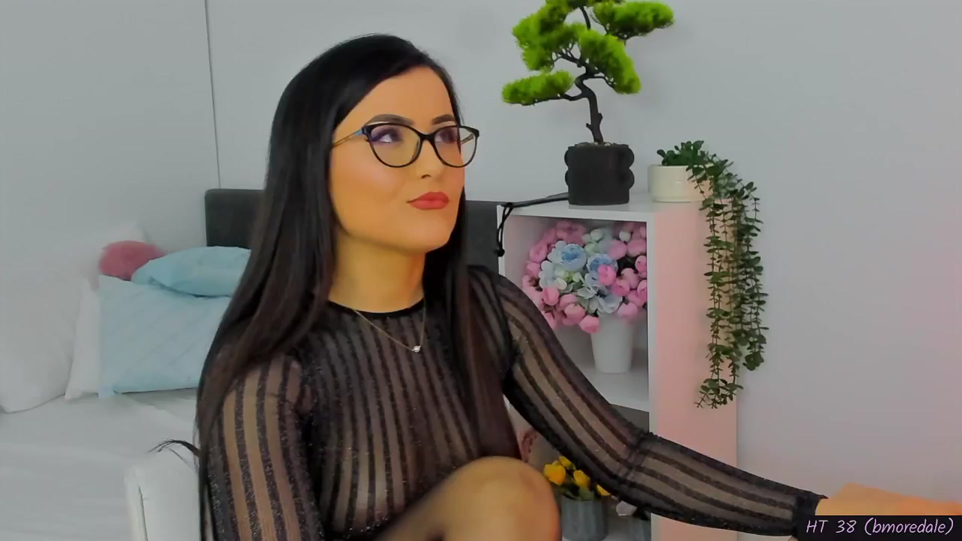 Gallery image thumbnail from Mayaaa's myfreecams stream on, 03/08/2025, 18:56 image 3 of 20