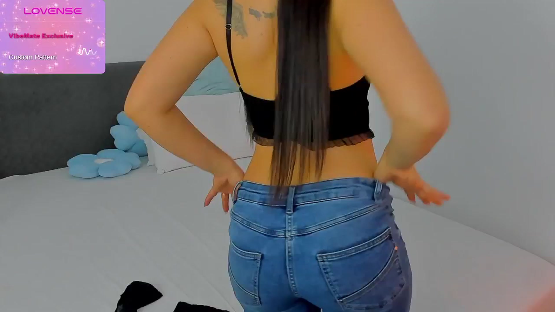 Gallery image thumbnail from Mayaaa's myfreecams stream on, 04/10/2025, 07:07 image 1 of 20