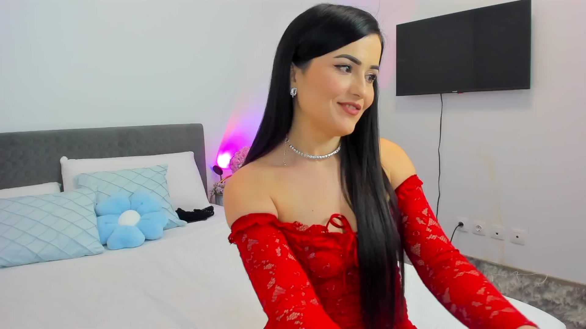 Gallery image thumbnail from Mayaaa's myfreecams stream on, 04/25/2025, 15:48 image 2 of 20