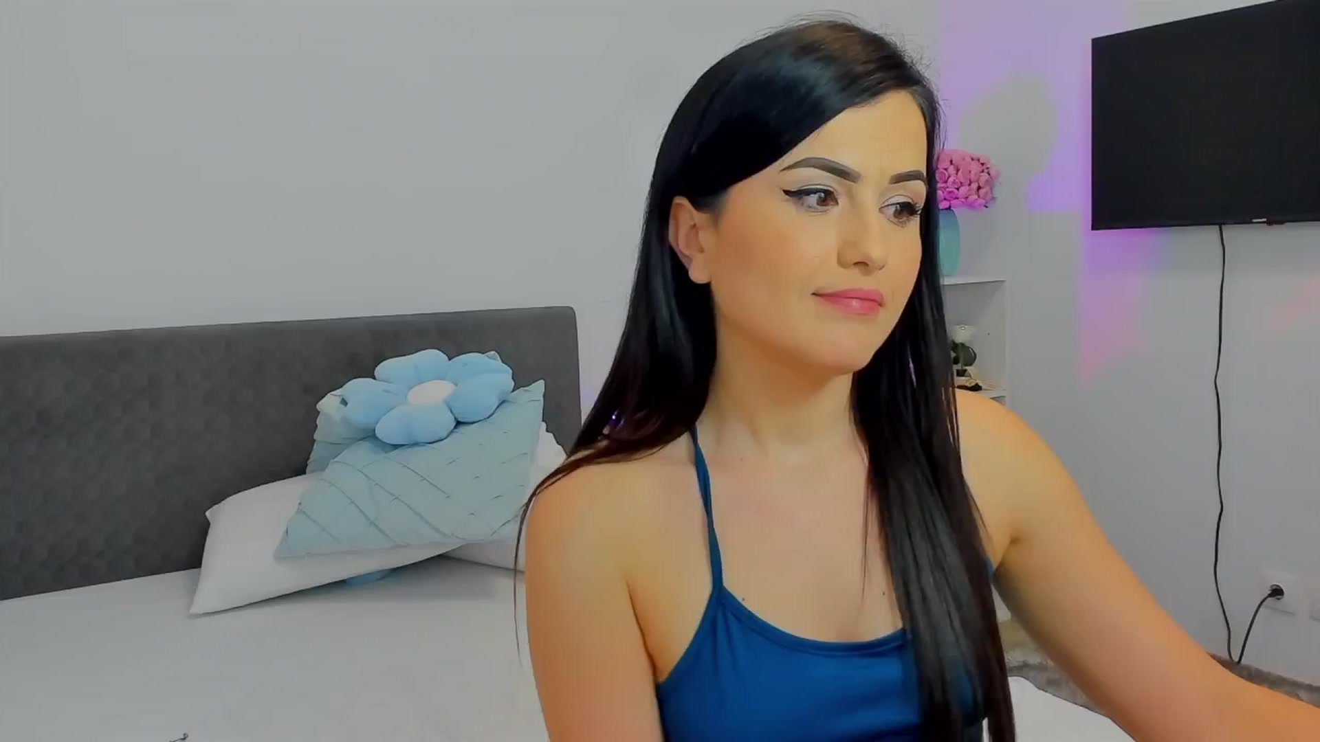 Gallery image thumbnail from Mayaaa's myfreecams stream on, 04/27/2025, 19:21 image 20 of 20