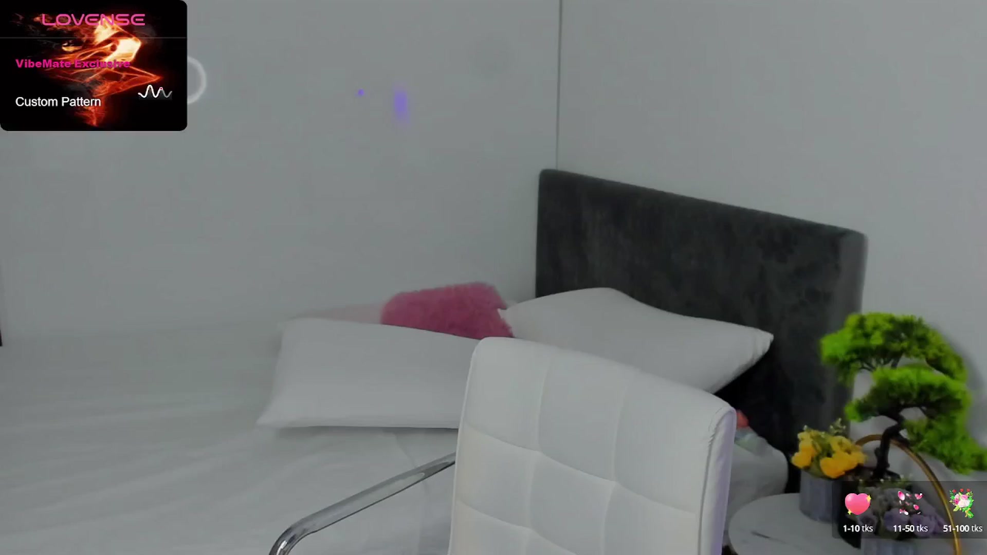 Gallery image thumbnail from Mayaaa's myfreecams stream on, 05/14/2025, 17:43 image 3 of 20