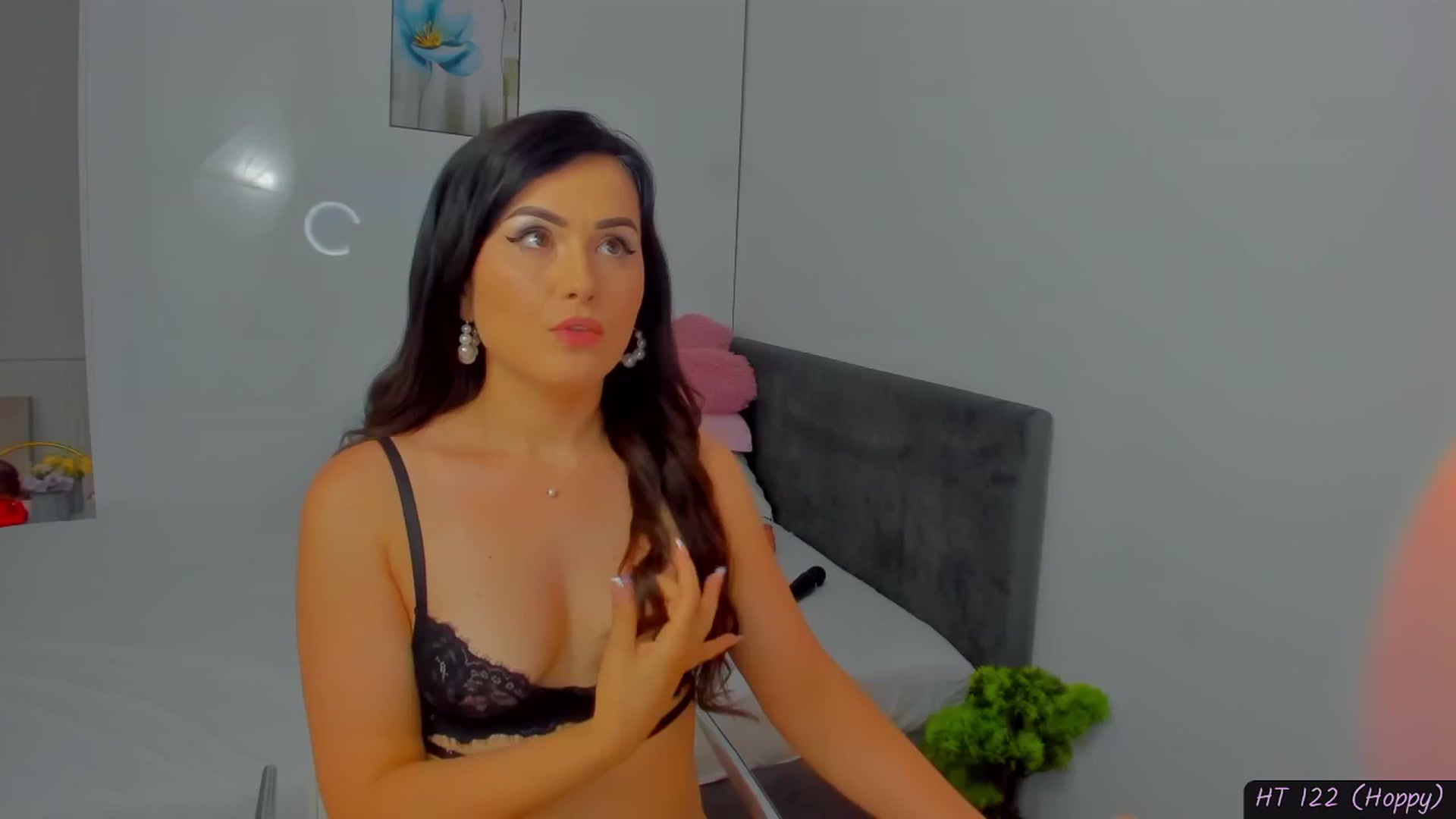 Gallery image thumbnail from Mayaaa's myfreecams stream on, 06/08/2025, 15:27 image 6 of 20