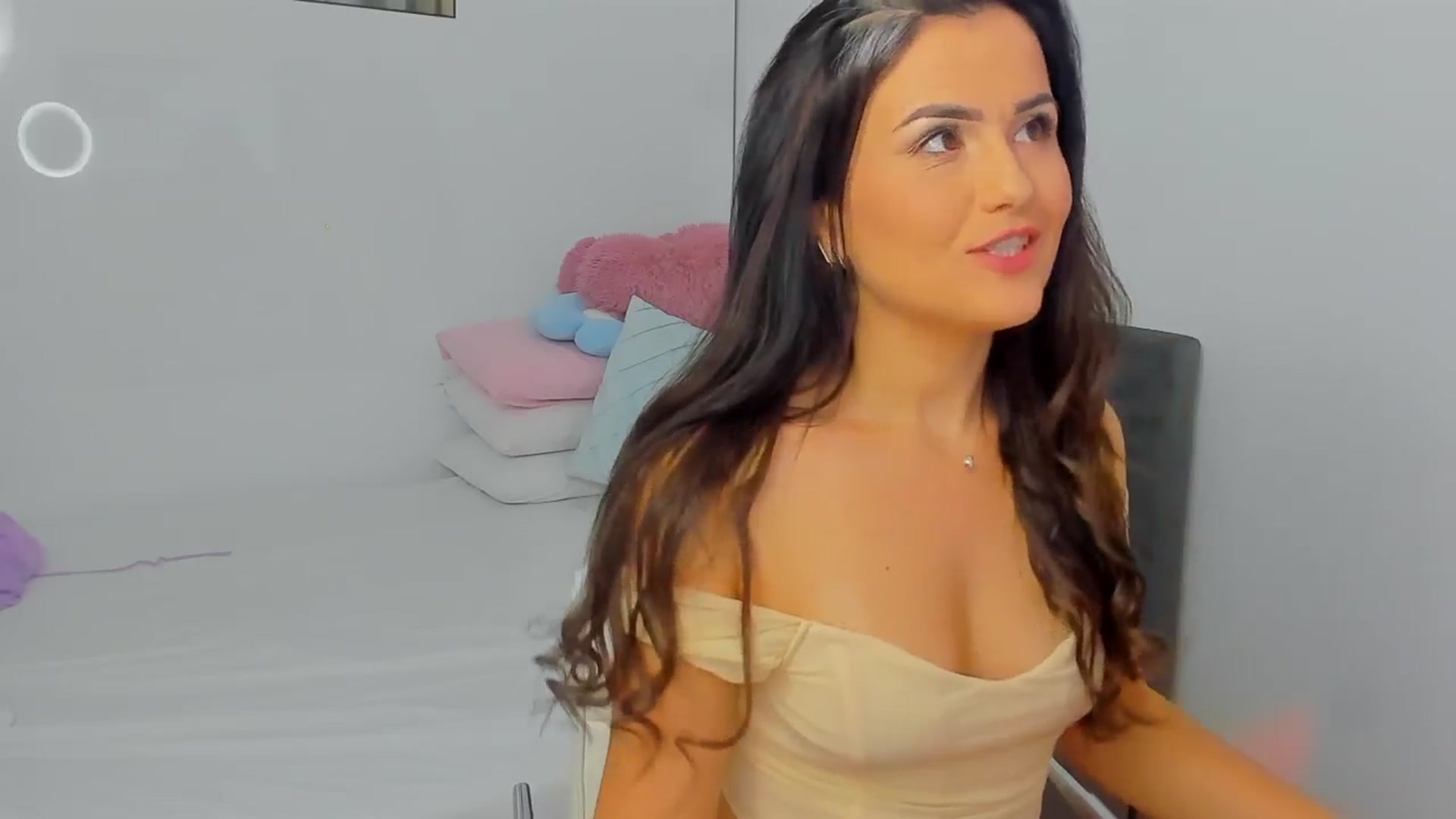 Gallery image thumbnail from Mayaaa's myfreecams stream on, 07/02/2025, 15:56 image 18 of 20