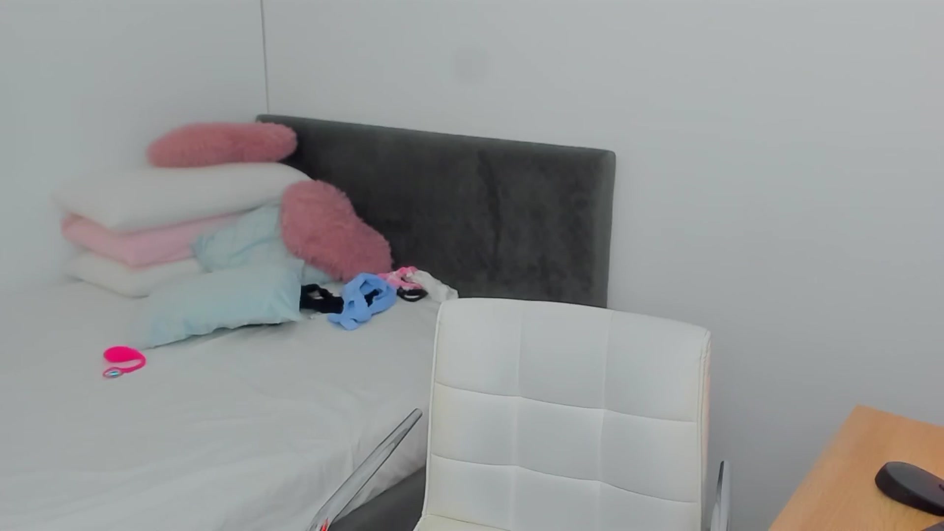 Gallery image thumbnail from Mayaaa's myfreecams stream on, 09/03/2025, 18:56 image 12 of 20