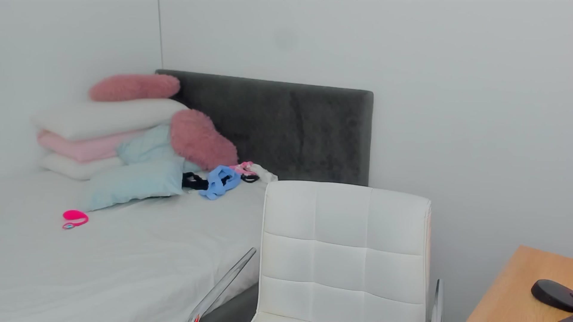 Gallery image thumbnail from Mayaaa's myfreecams stream on, 09/03/2025, 18:56 image 13 of 20
