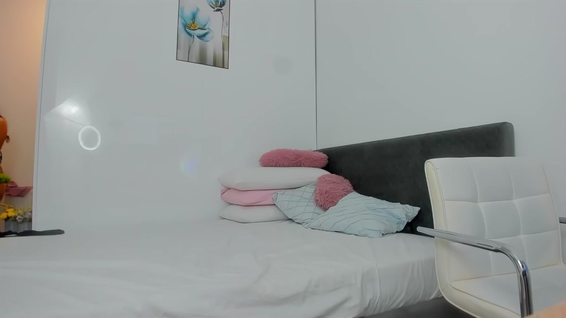 Gallery image thumbnail from Mayaaa's myfreecams stream on, 09/04/2025, 15:36 image 16 of 20