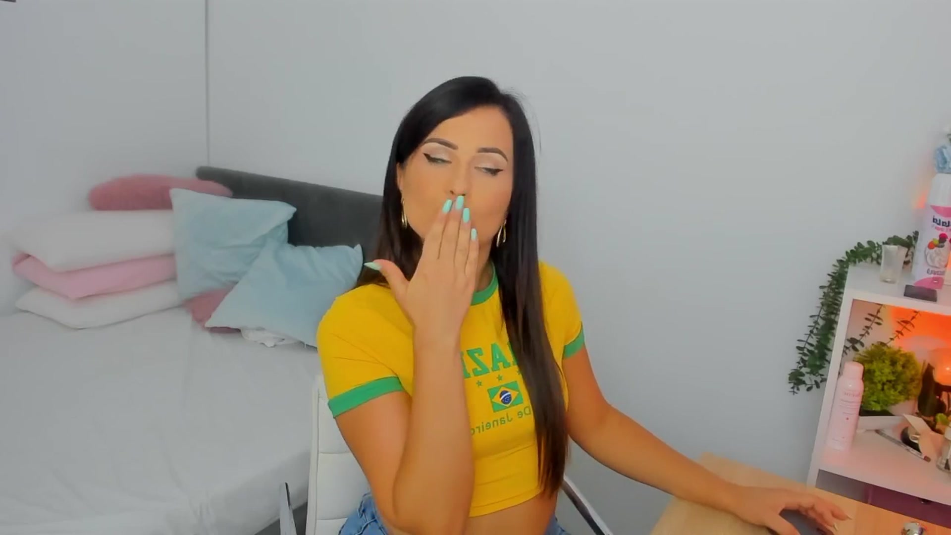 Gallery image thumbnail from Mayaaa's myfreecams stream on, 09/06/2025, 16:40 image 6 of 20