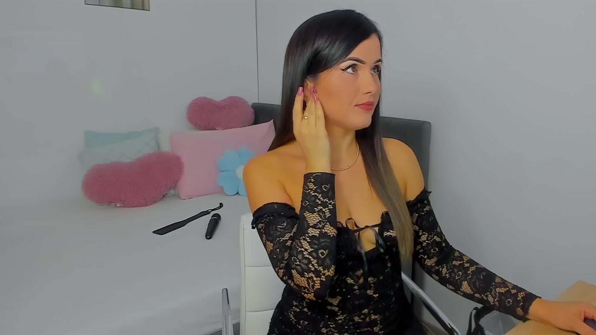Gallery image thumbnail from Mayaaa's myfreecams stream on, 10/01/2025, 14:12 image 6 of 20