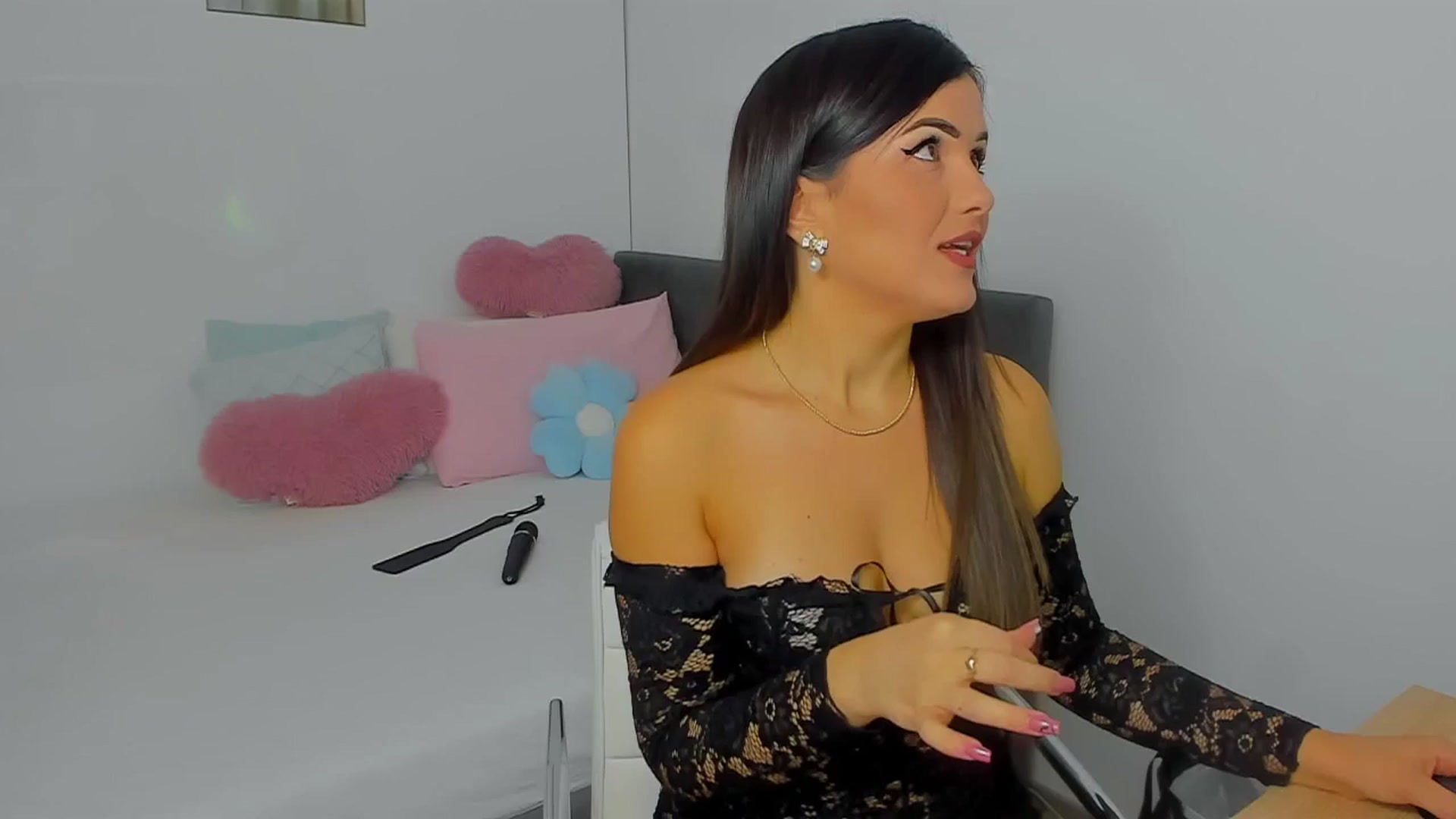 Gallery image thumbnail from Mayaaa's myfreecams stream on, 10/01/2025, 14:12 image 8 of 20