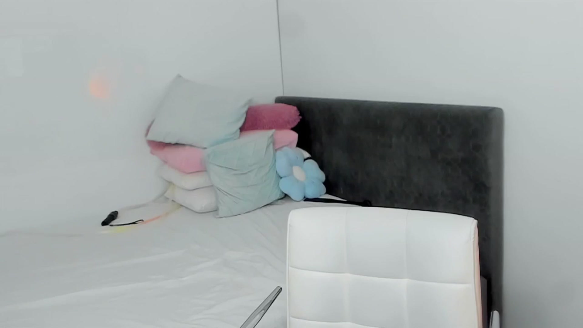 Gallery image thumbnail from Mayaaa's myfreecams stream on, 10/10/2025, 17:00 image 10 of 20
