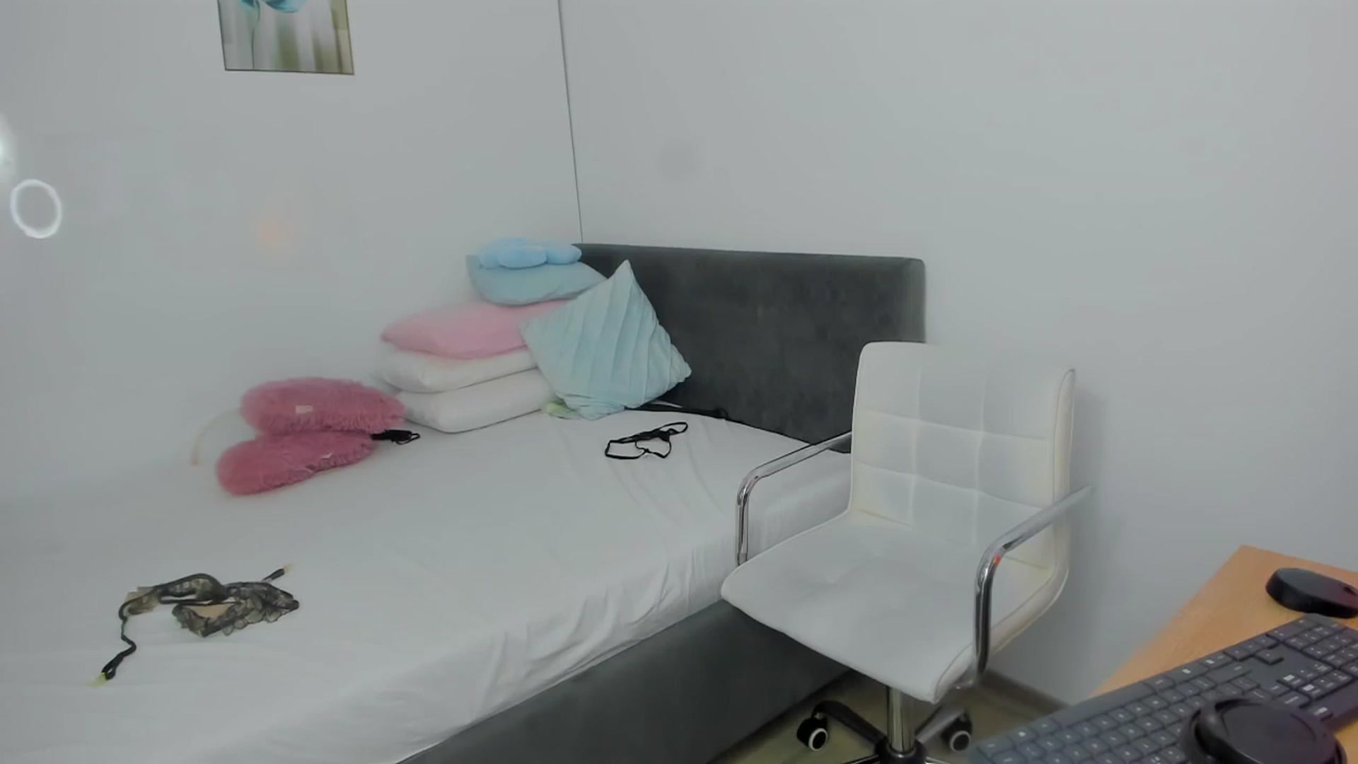 Gallery image thumbnail from Mayaaa's myfreecams stream on, 10/11/2025, 12:43 image 7 of 20