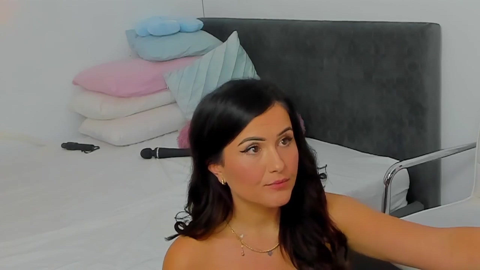Gallery image thumbnail from Mayaaa's myfreecams stream on, 10/11/2025, 14:48 image 16 of 20