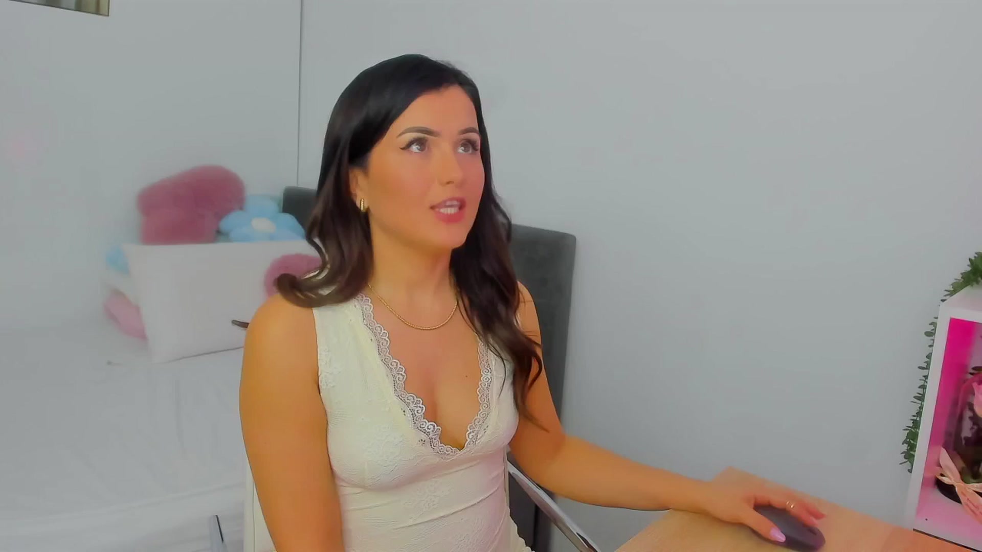 Gallery image thumbnail from Mayaaa's myfreecams stream on, 11/06/2025, 18:15 image 8 of 20