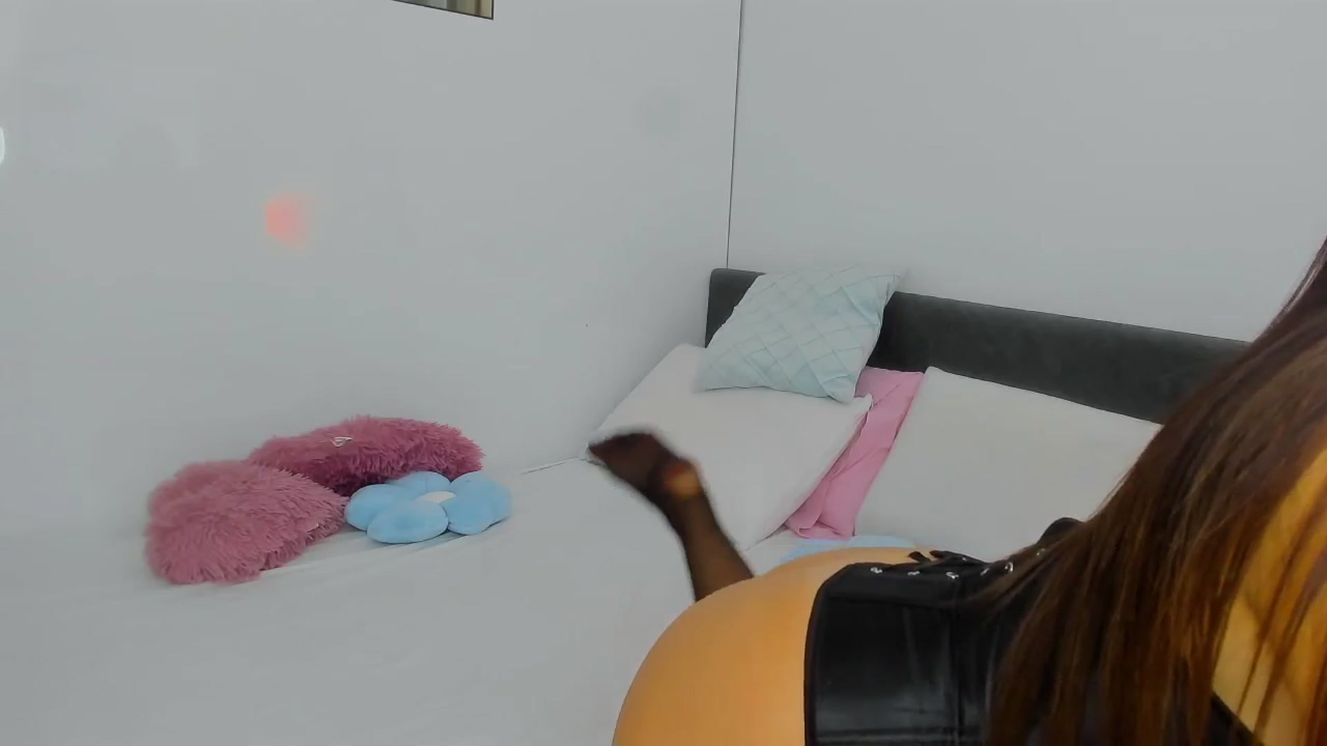 Gallery image thumbnail from Mayaaa's myfreecams stream on, 11/15/2025, 15:33 image 14 of 20
