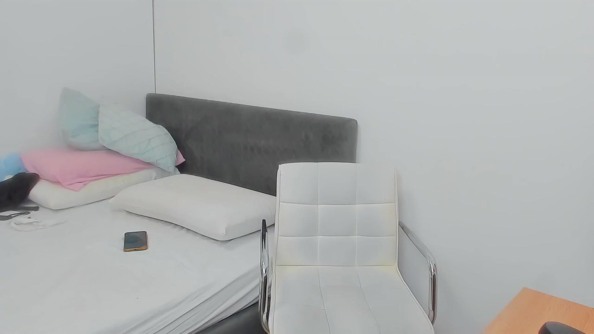Gallery image thumbnail from Mayaaa's myfreecams stream on, 11/20/2025, 19:00 image 11 of 20