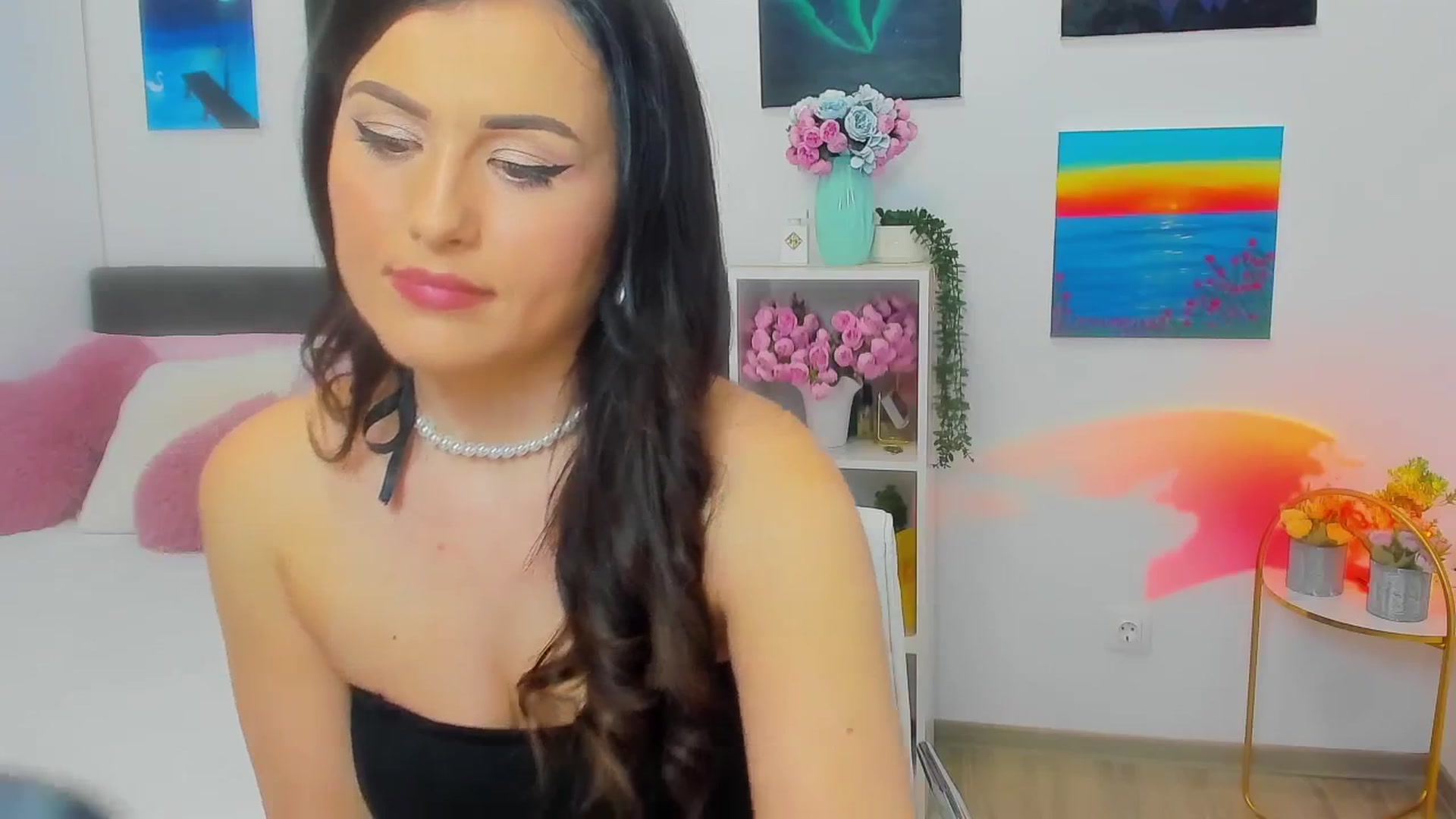Gallery image thumbnail from Mayaaa's myfreecams stream on, 02/06/2026, 17:11 image 4 of 20