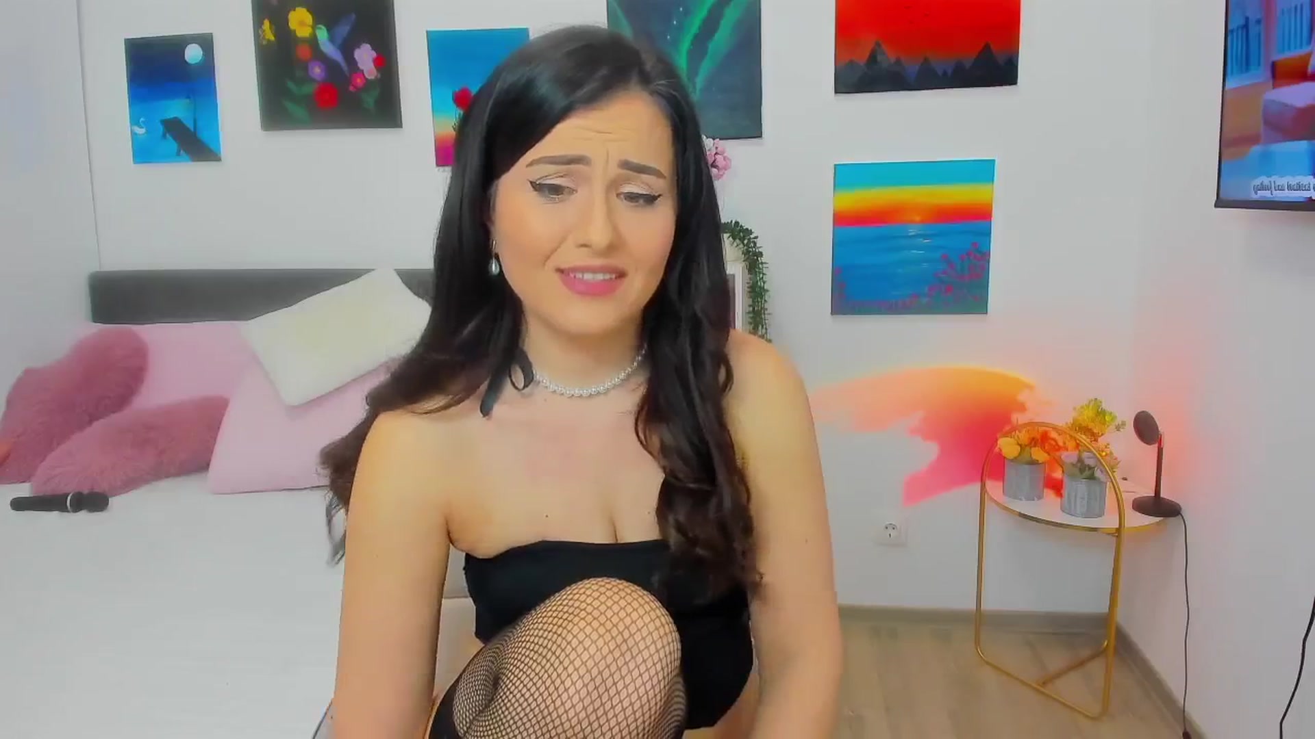Gallery image thumbnail from Mayaaa's myfreecams stream on, 02/06/2026, 18:16 image 3 of 20