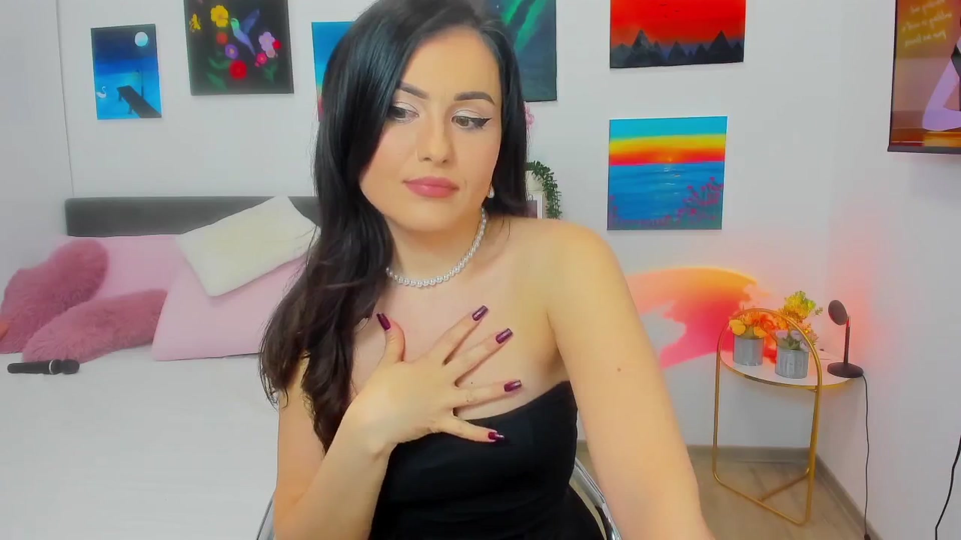 Gallery image thumbnail from Mayaaa's myfreecams stream on, 02/06/2026, 18:16 image 8 of 20