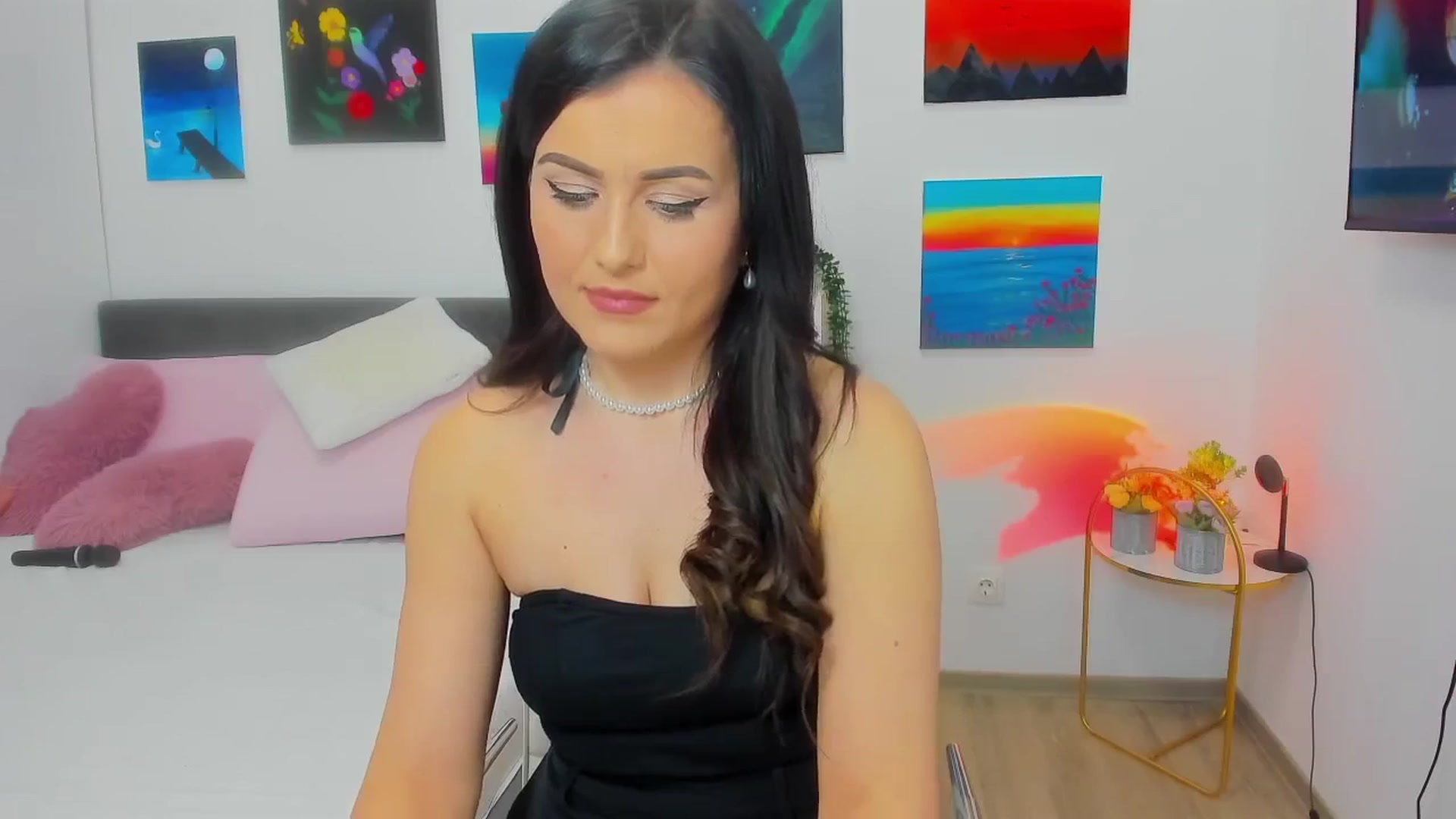 Gallery image thumbnail from Mayaaa's myfreecams stream on, 02/06/2026, 18:53 image 15 of 20
