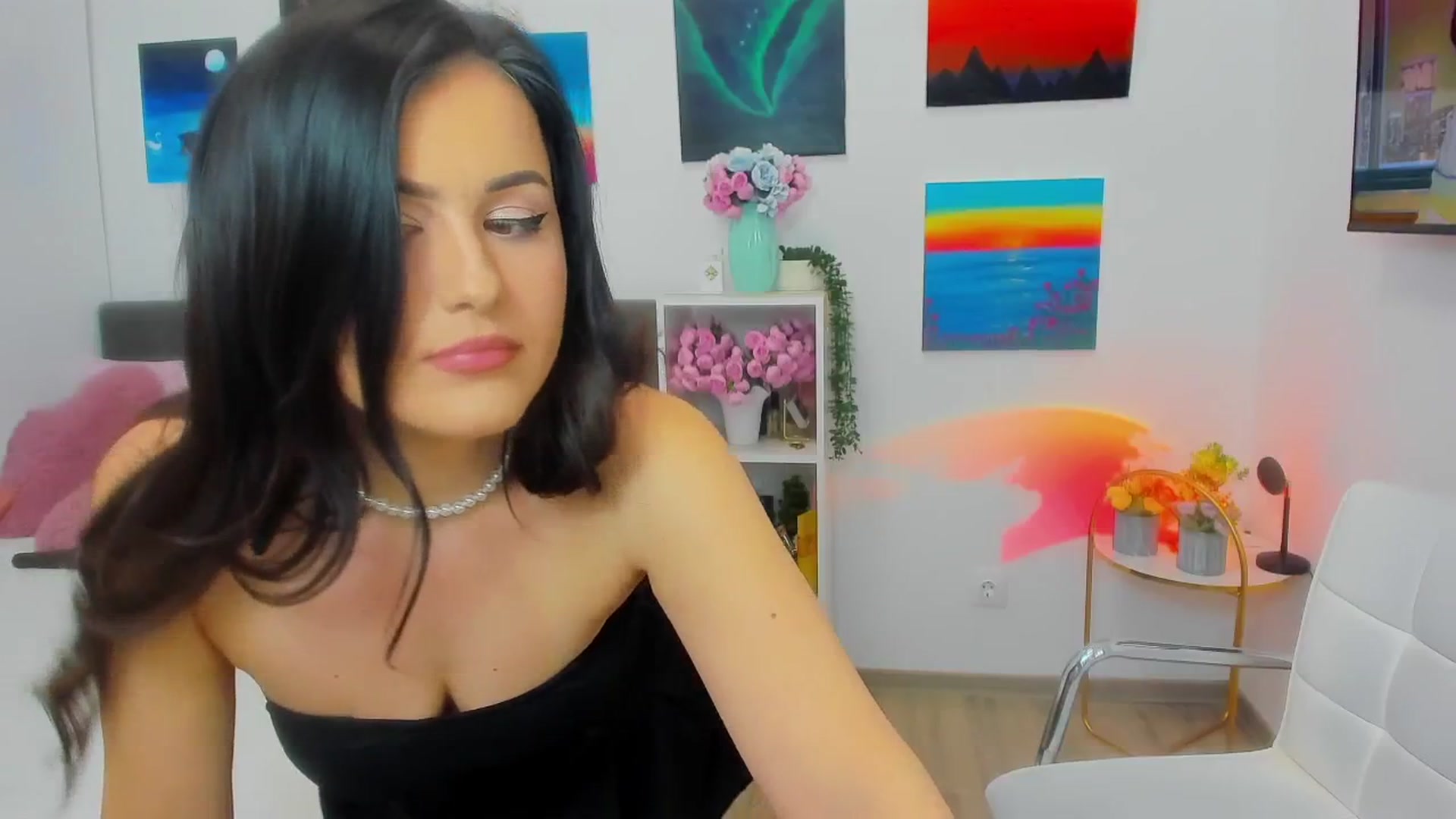 Gallery image thumbnail from Mayaaa's myfreecams stream on, 02/06/2026, 18:53 image 2 of 20