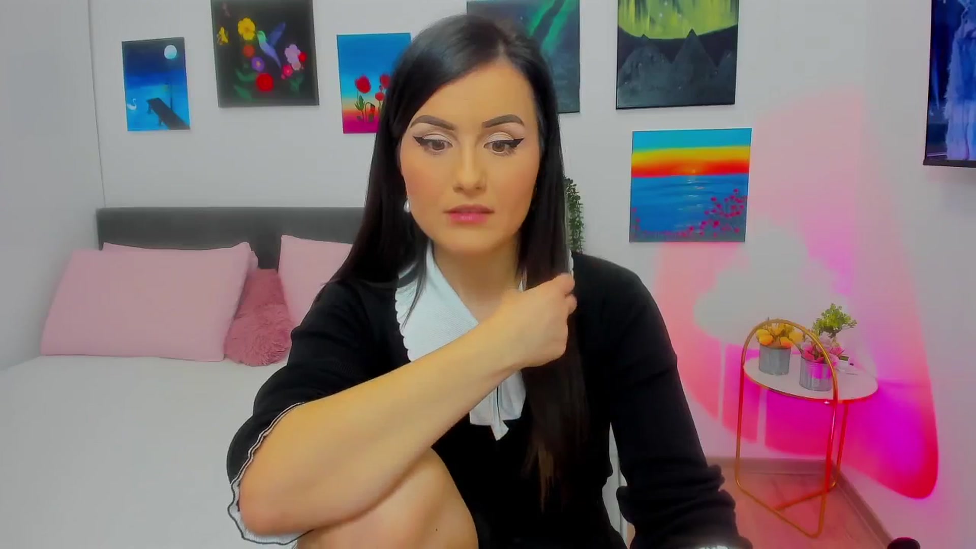 Gallery image thumbnail from Mayaaa's myfreecams stream on, 02/12/2026, 19:51 image 12 of 20
