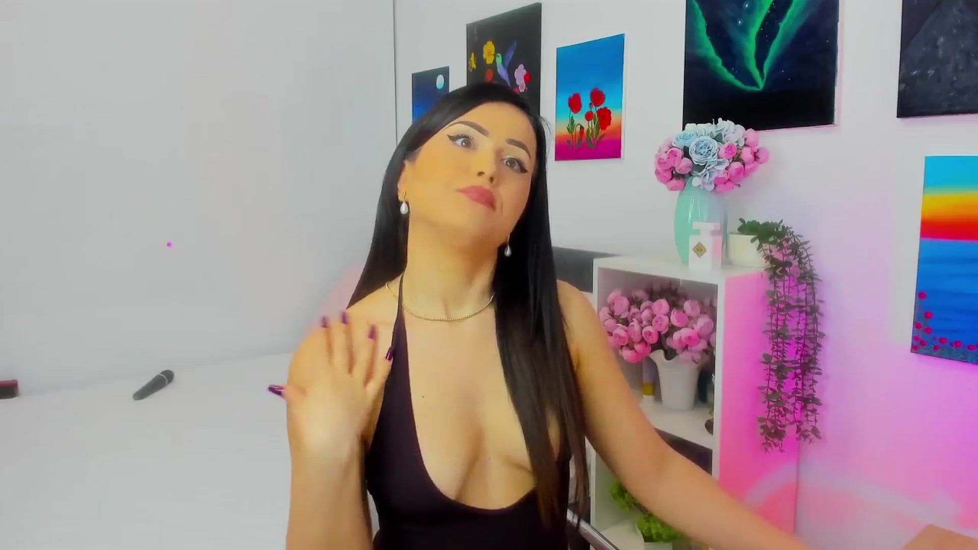 Gallery image thumbnail from Mayaaa's myfreecams stream on, 02/13/2026, 18:24 image 6 of 20