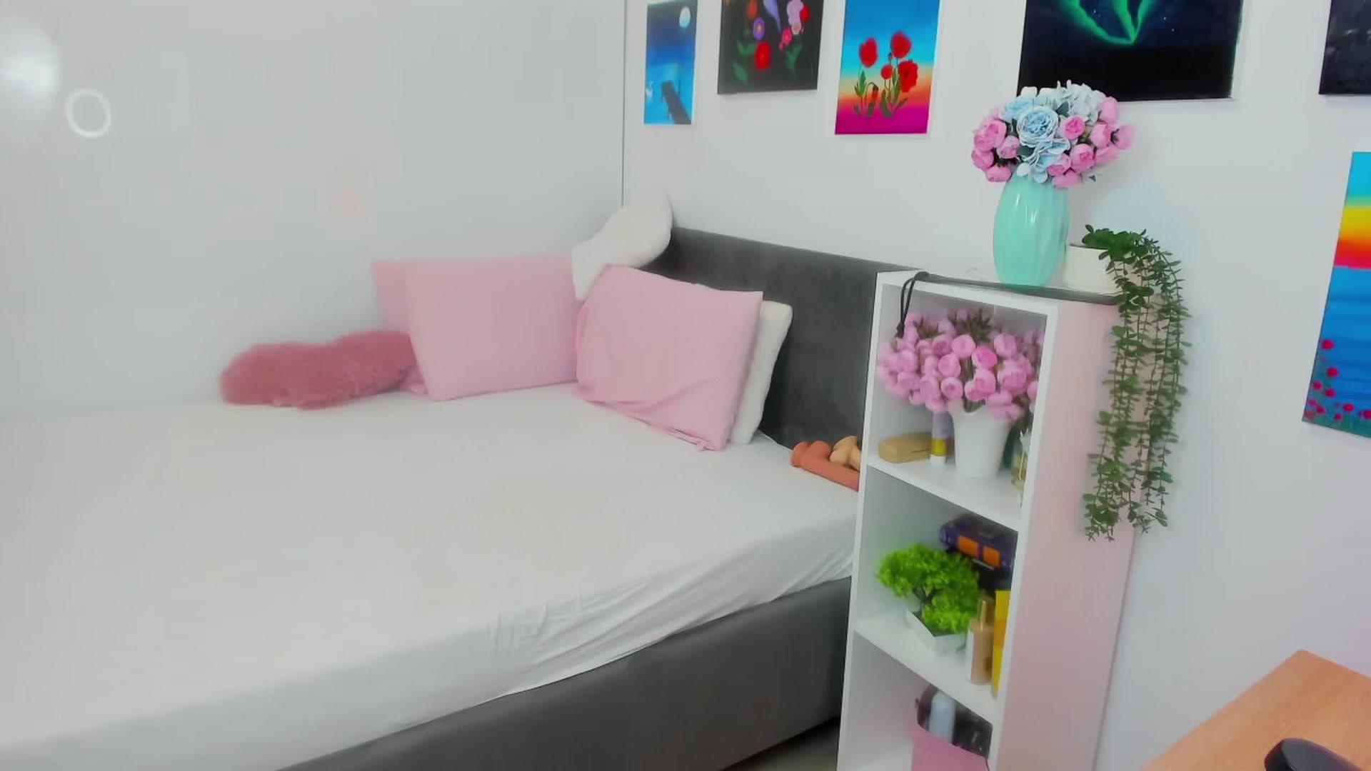 Gallery image thumbnail from Mayaaa's myfreecams stream on, 02/19/2026, 18:59 image 4 of 20