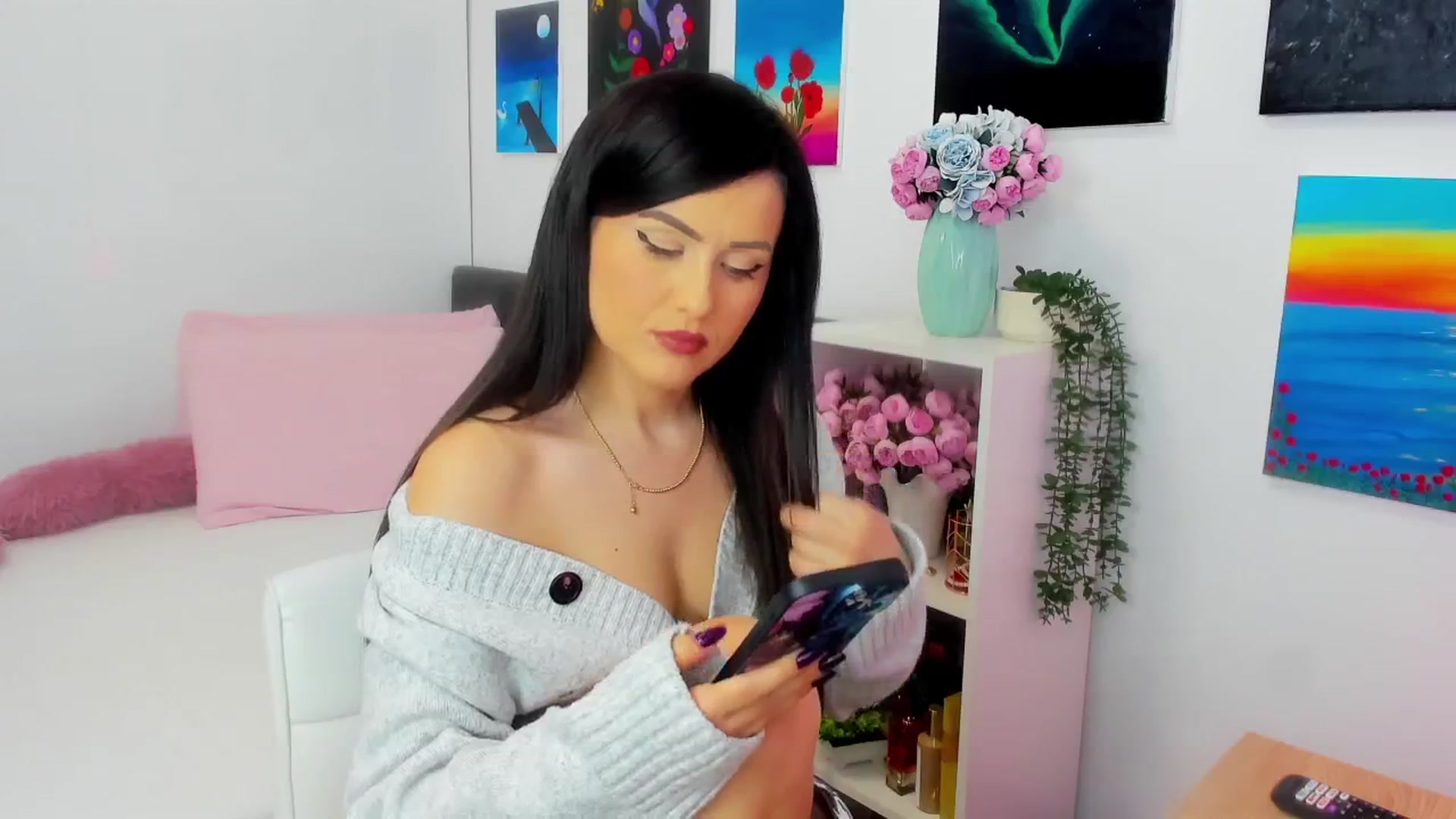 Gallery image thumbnail from Mayaaa's myfreecams stream on, 02/25/2026, 15:53 image 17 of 20