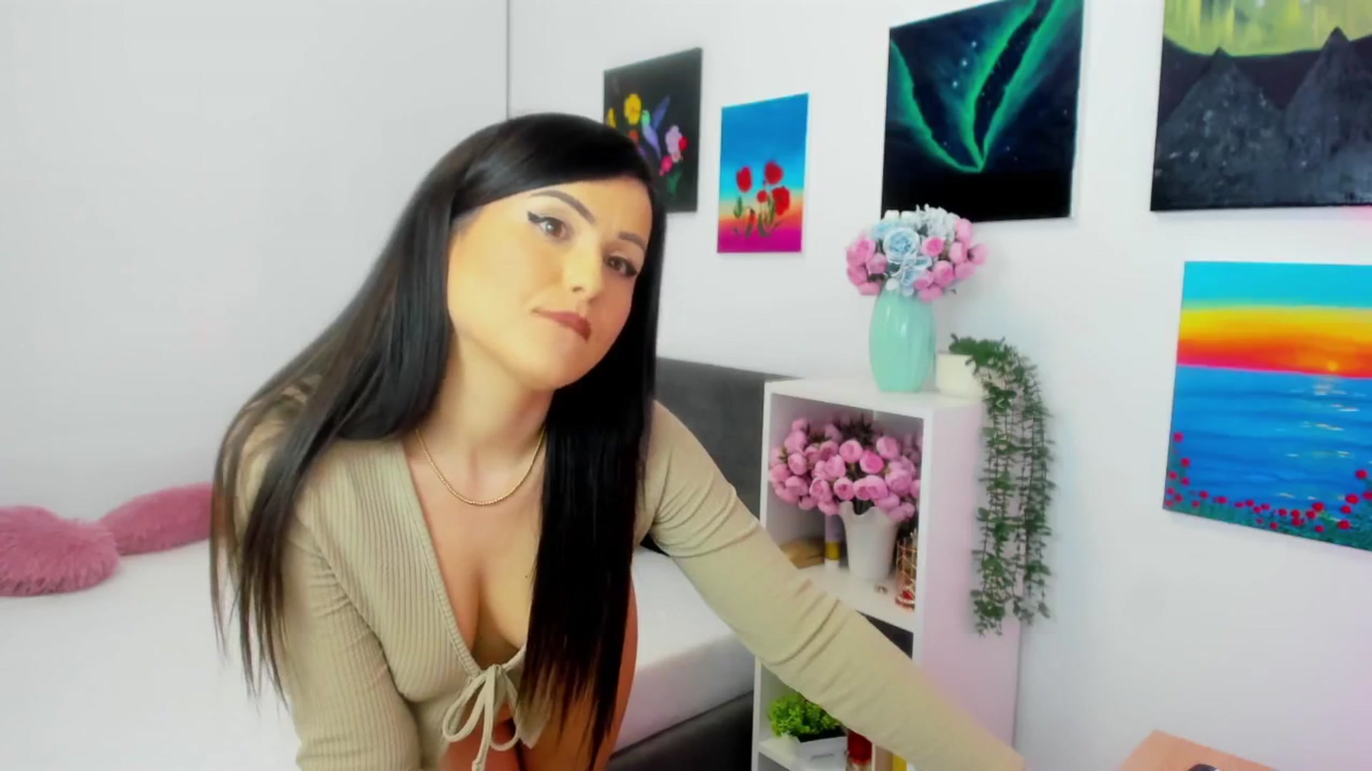 Gallery image thumbnail from Mayaaa's myfreecams stream on, 02/25/2026, 17:16 image 15 of 20
