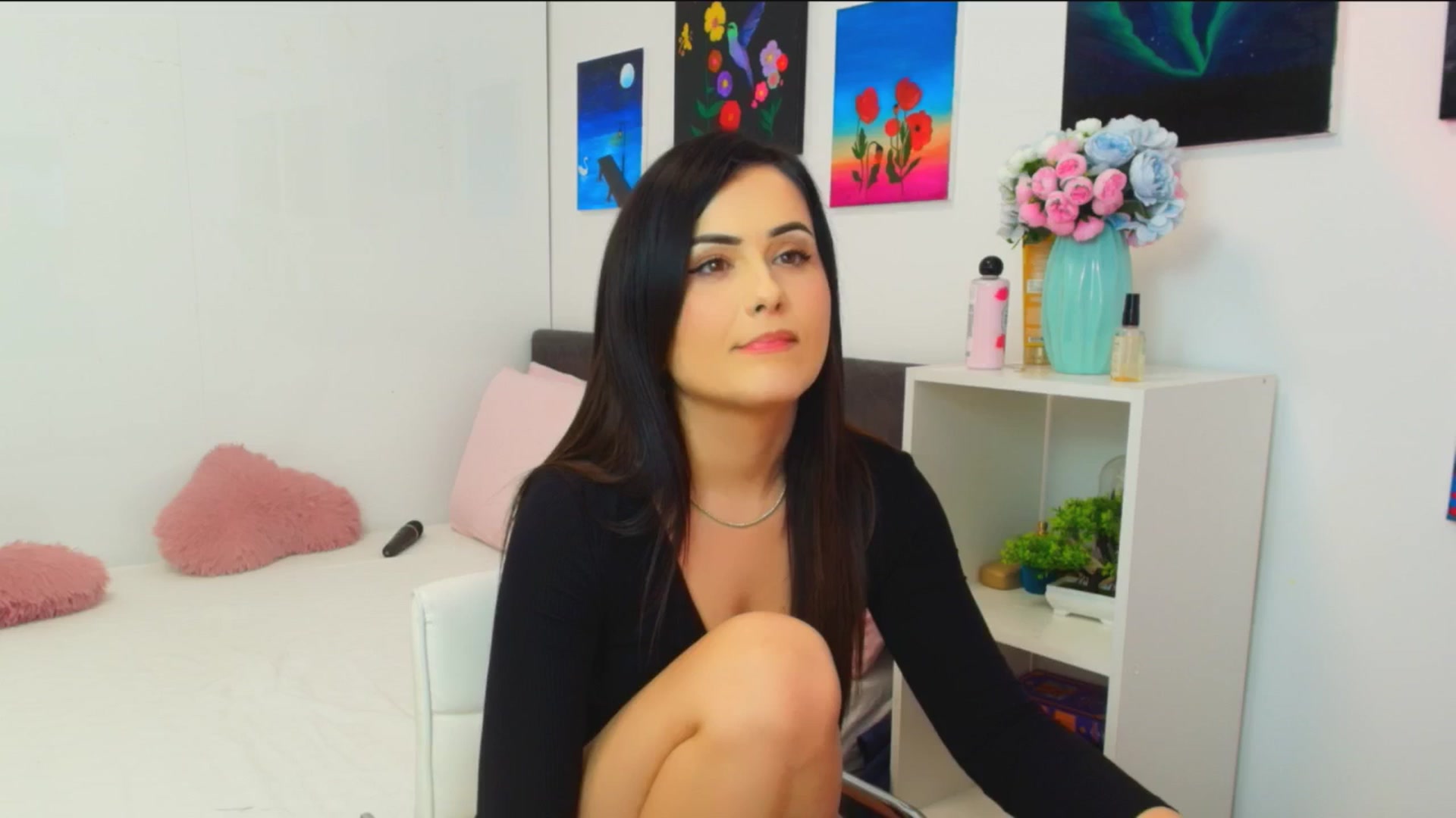 Gallery image thumbnail from Mayaaa's myfreecams stream on, 03/13/2026, 16:43 image 9 of 20