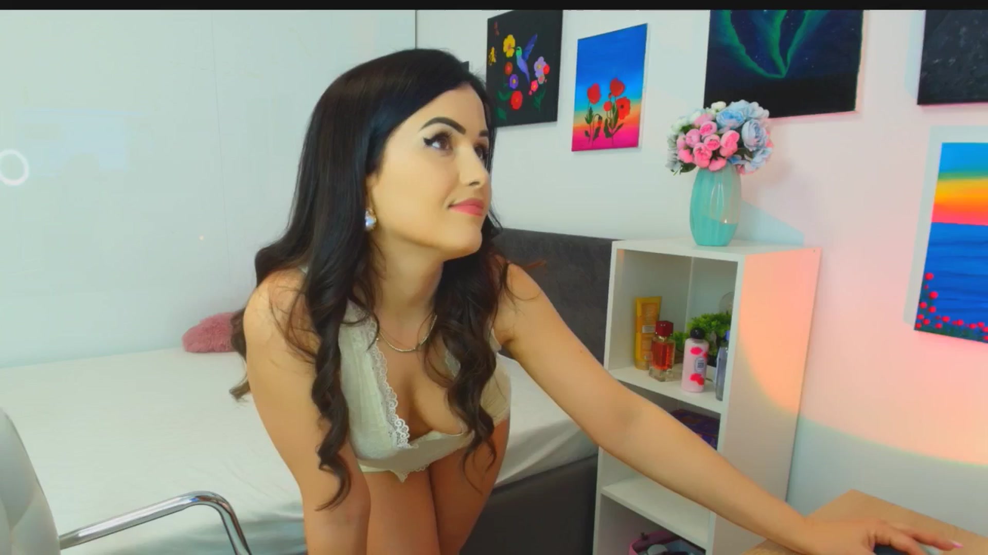 Gallery image thumbnail from Mayaaa's myfreecams stream on, 04/04/2026, 13:00 image 8 of 20