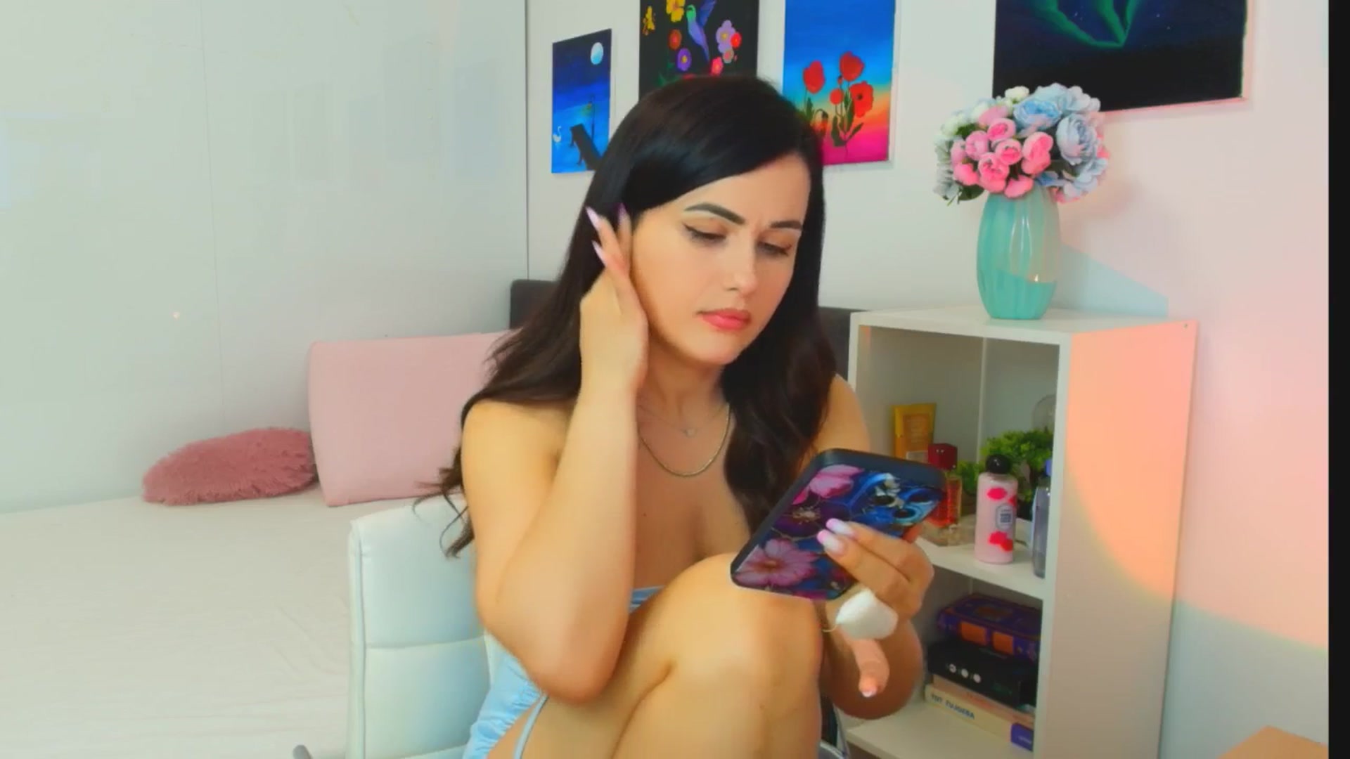 Gallery image thumbnail from Mayaaa's myfreecams stream on, 04/05/2026, 14:09 image 12 of 20