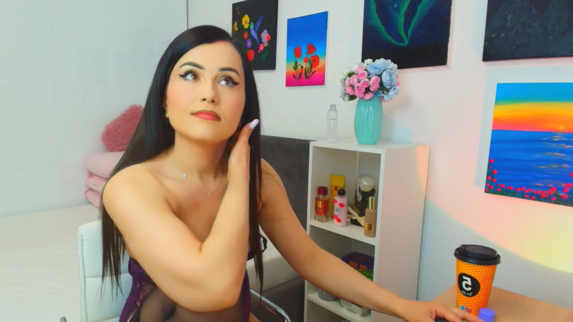 Gallery image thumbnail from Mayaaa's myfreecams stream on, 04/10/2026, 07:59 image 3 of 20