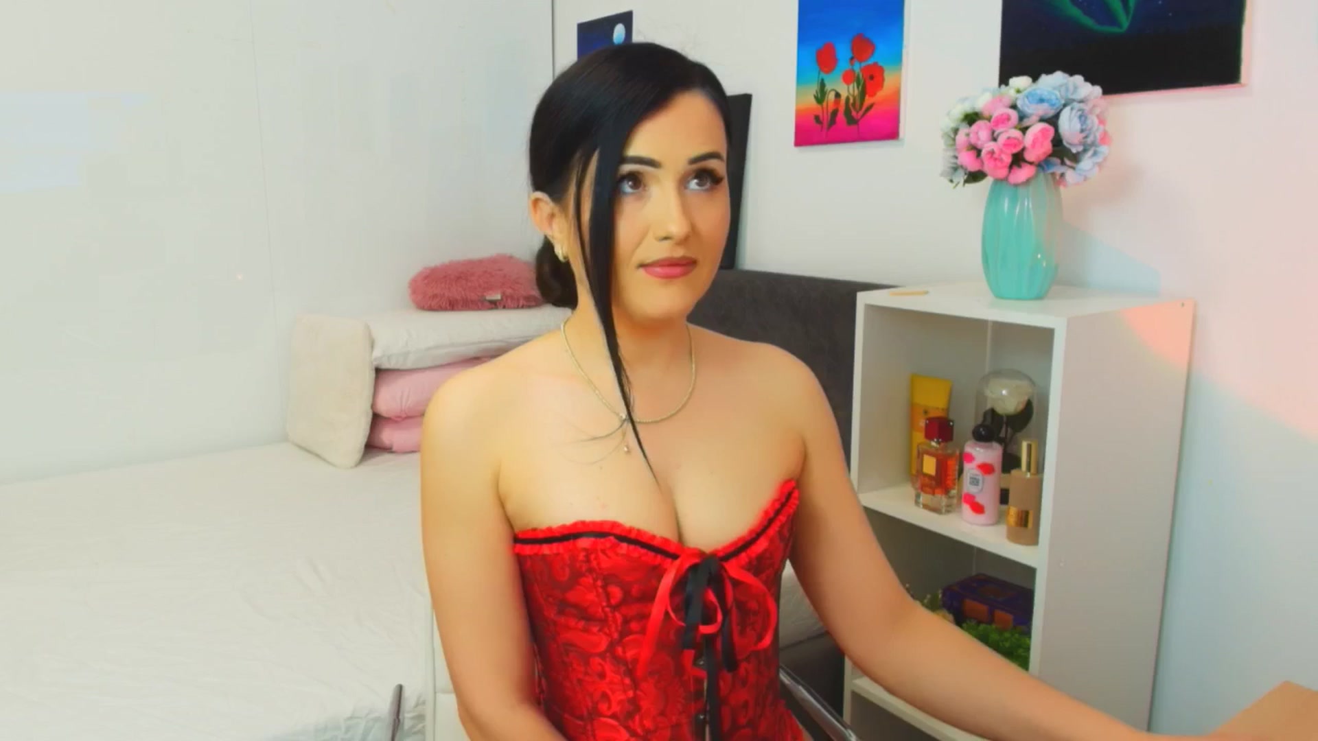 Gallery image thumbnail from Mayaaa's myfreecams stream on, 04/19/2026, 13:53 image 1 of 20