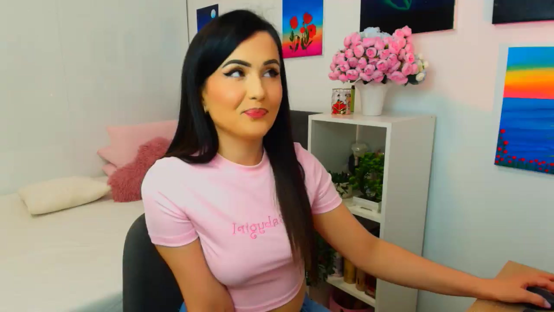 Gallery image thumbnail from Mayaaa's myfreecams stream on, 05/07/2026, 14:53 image 1 of 20