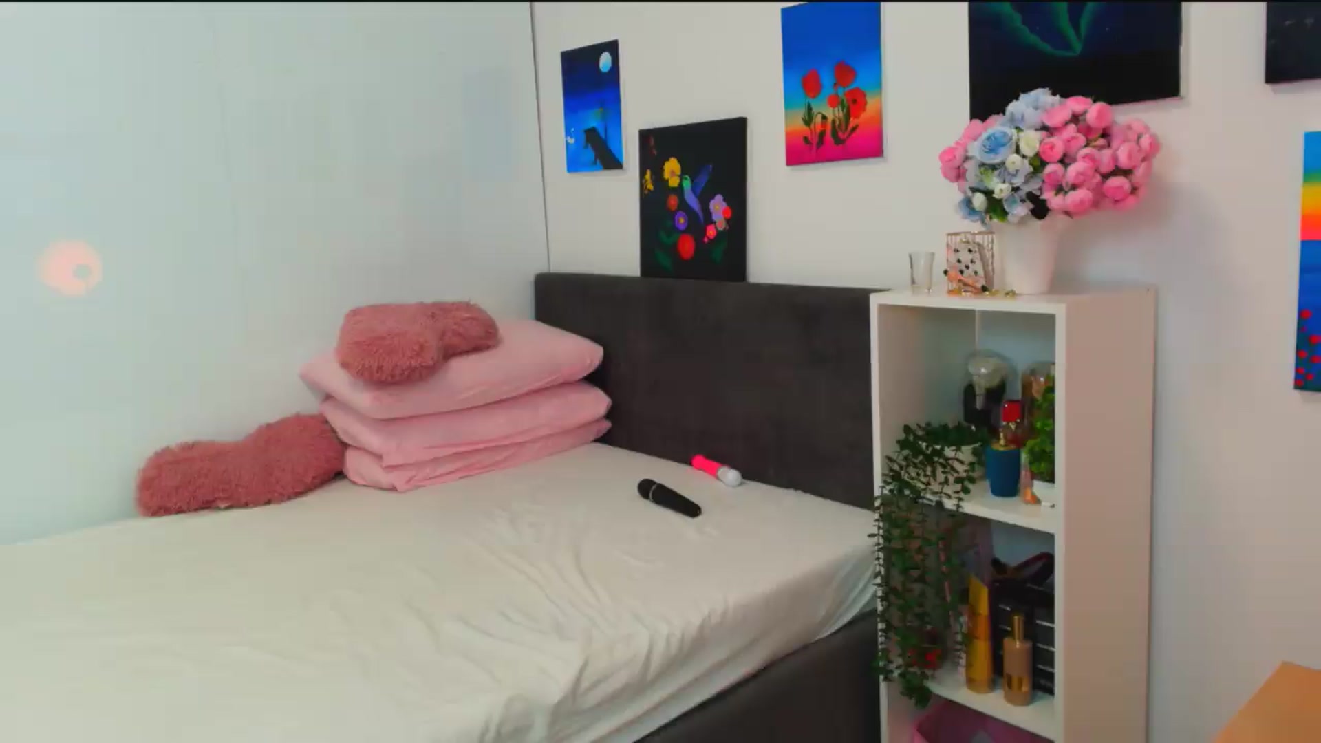 Gallery image thumbnail from Mayaaa's myfreecams stream on, 05/21/2026, 17:48 image 3 of 20
