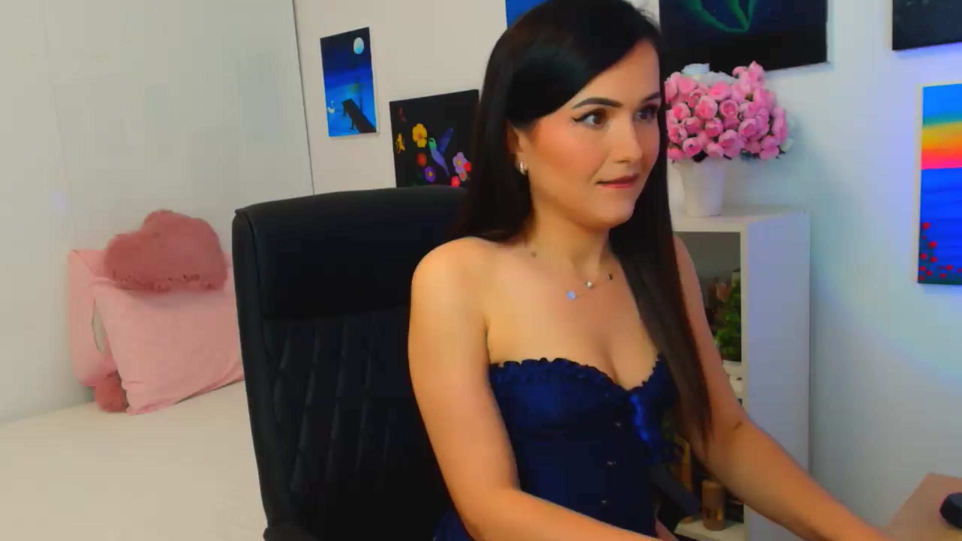 Gallery image thumbnail from Mayaaa's myfreecams stream on, 06/05/2026, 14:04 image 6 of 20