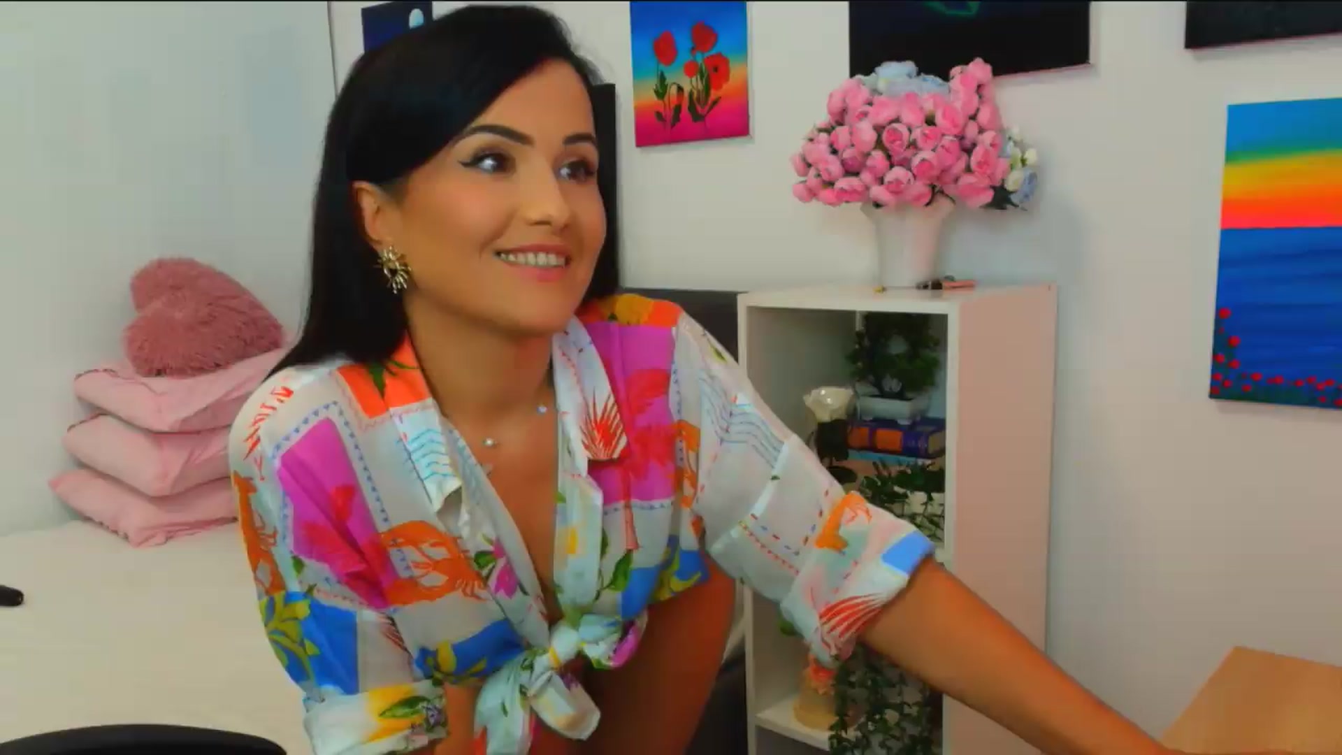 Gallery image thumbnail from Mayaaa's myfreecams stream on, 06/28/2026, 14:58 image 15 of 20
