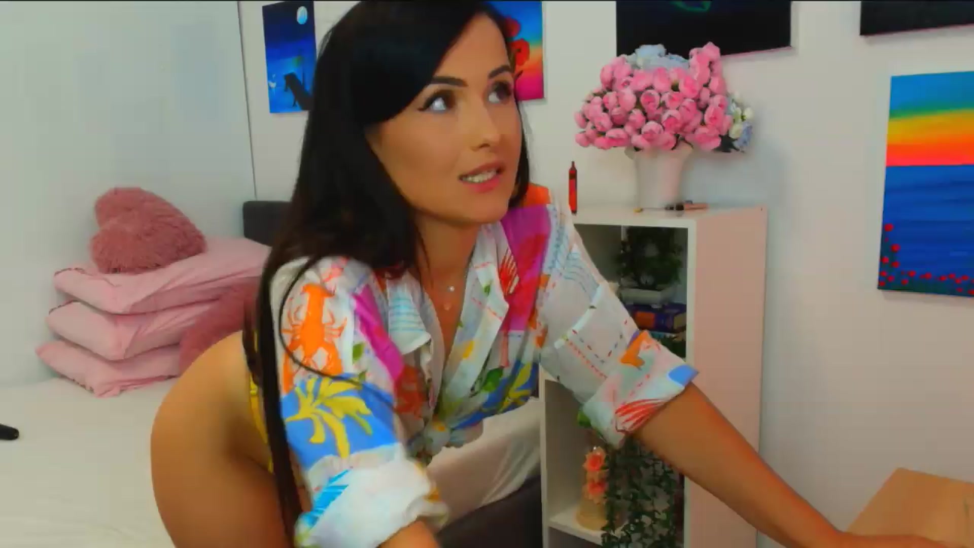 Gallery image thumbnail from Mayaaa's myfreecams stream on, 06/28/2026, 16:29 image 9 of 20