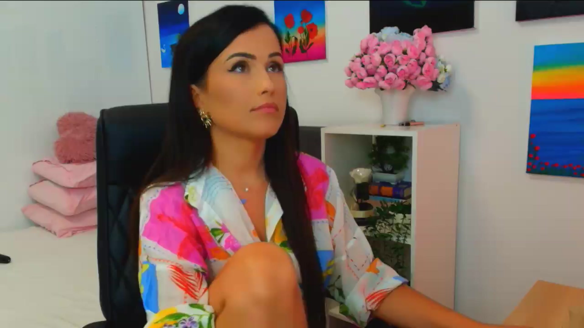 Gallery image thumbnail from Mayaaa's myfreecams stream on, 06/28/2026, 16:29 image 2 of 20