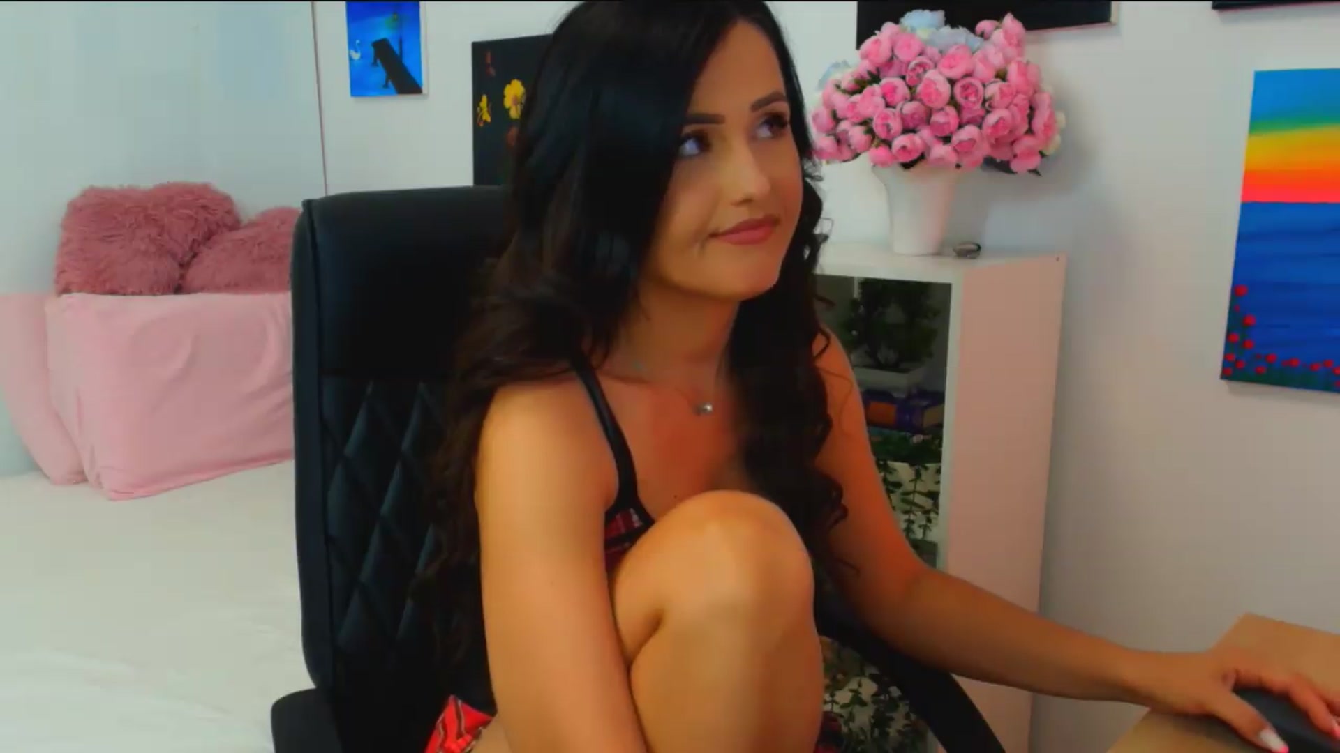 Gallery image thumbnail from Mayaaa's myfreecams stream on, 07/01/2026, 17:50 image 11 of 20
