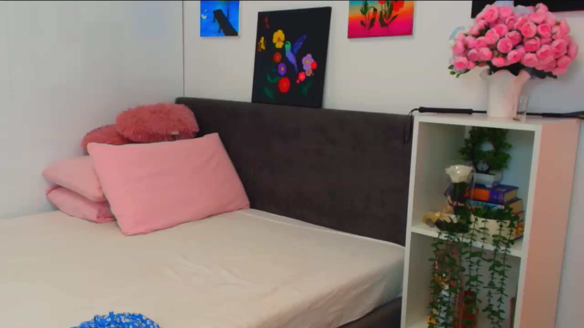 Gallery image thumbnail from Mayaaa's myfreecams stream on, 07/15/2026, 16:24 image 11 of 20