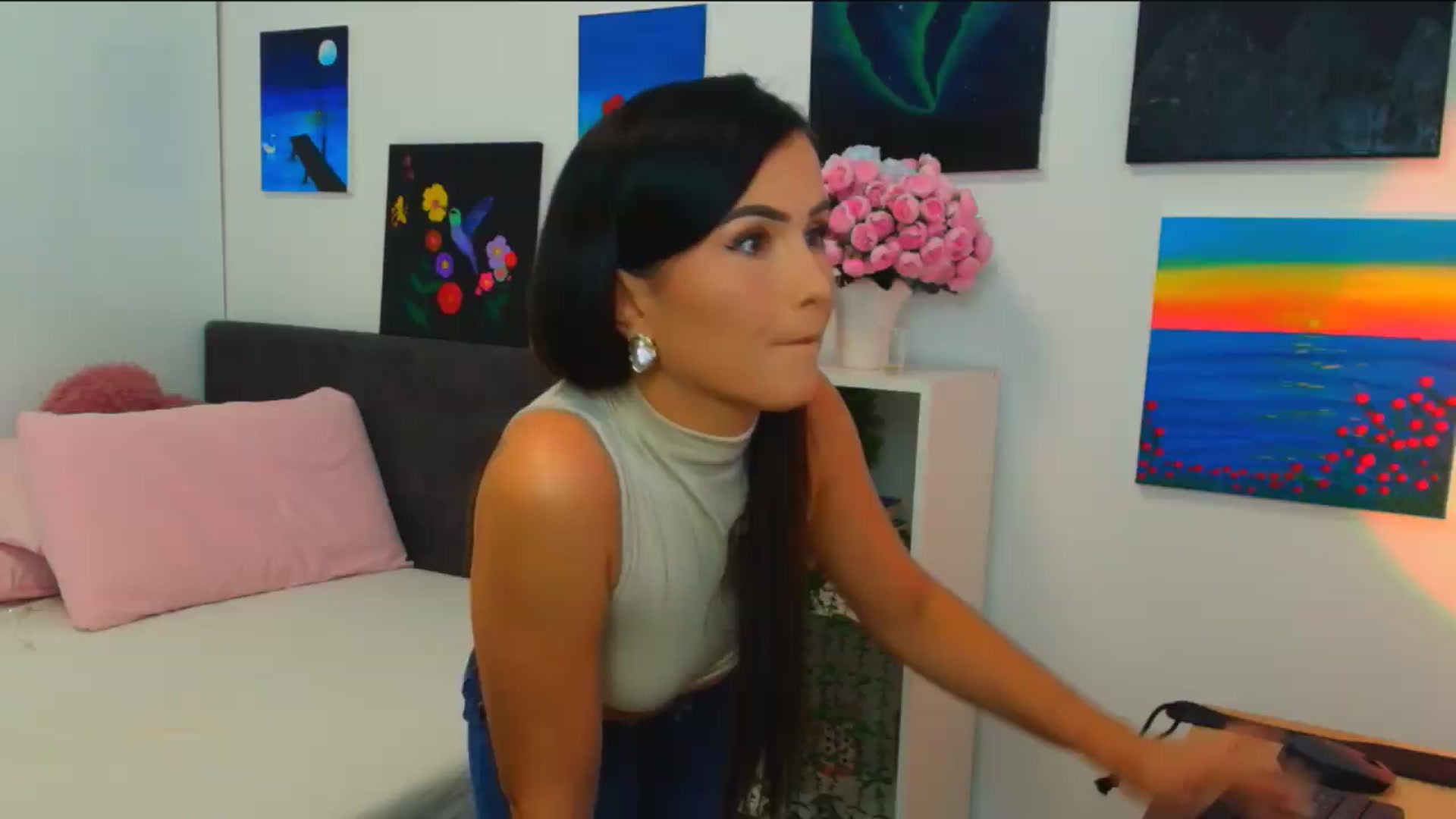 Gallery image thumbnail from Mayaaa's myfreecams stream on, 07/24/2026, 14:55 image 5 of 20