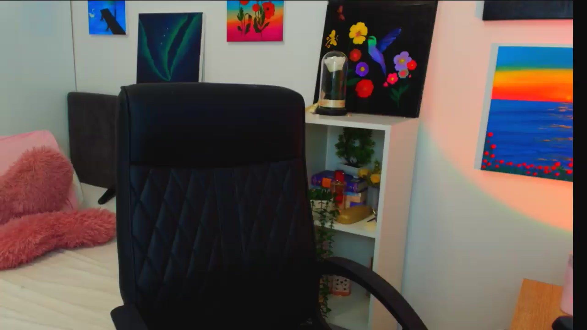 Gallery image thumbnail from Mayaaa's myfreecams stream on, 08/19/2026, 18:09 image 19 of 20